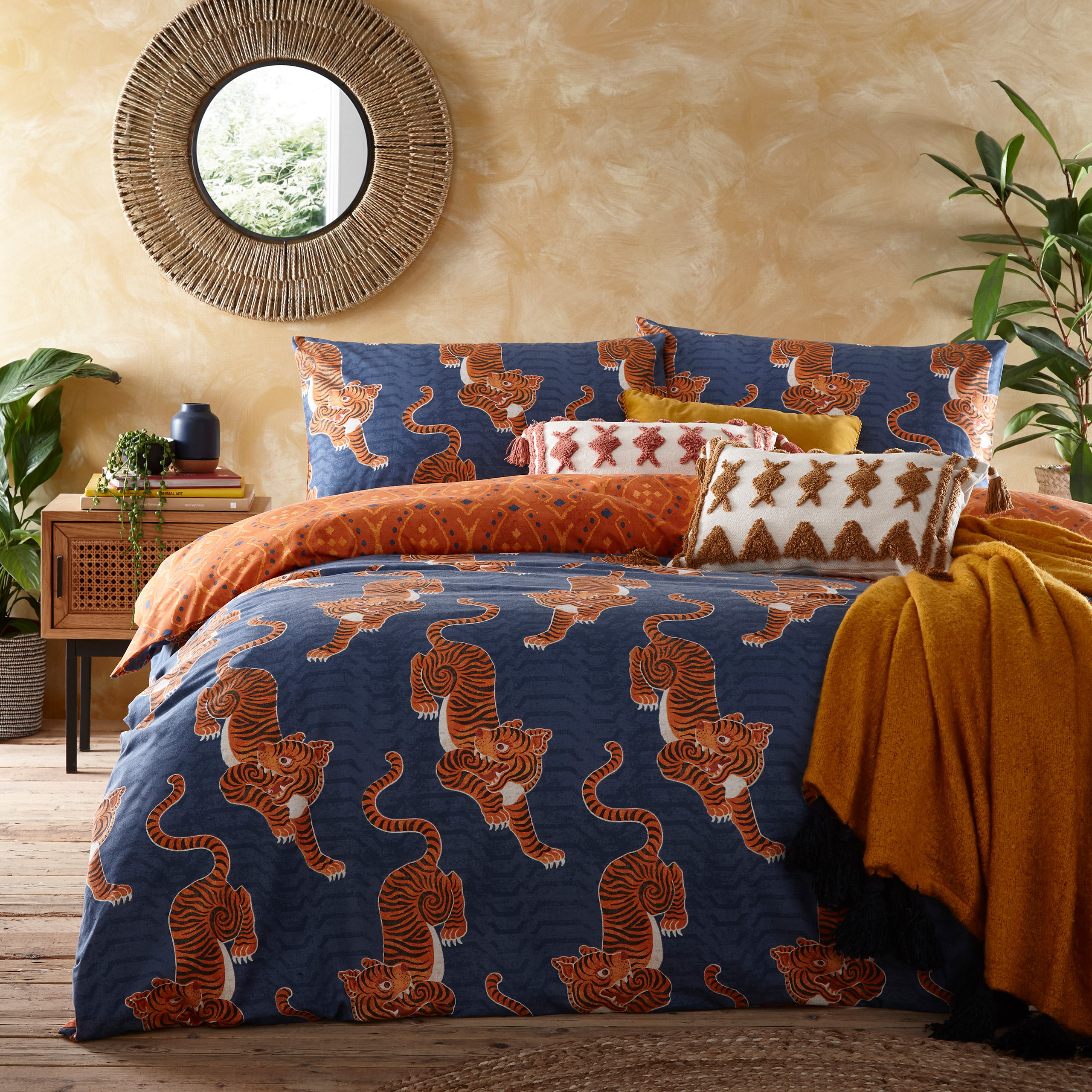 furn. Tibetan Tiger Tribal Reversible Duvet Cover Set - Blue Cotton - Size Super King