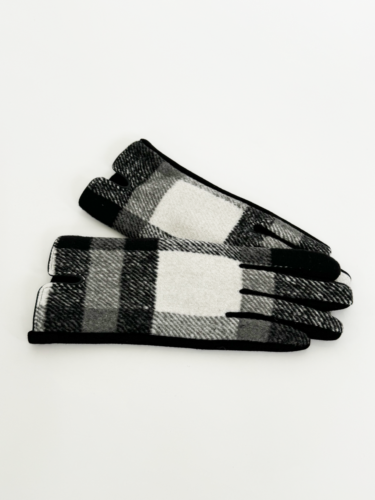 SVNX Womens Black And White Checked Print Gloves - One Size