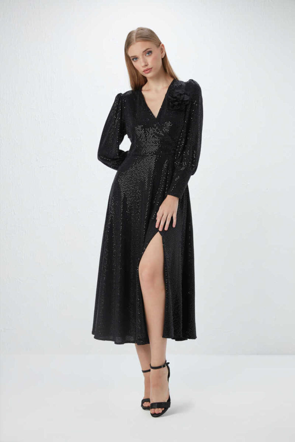 Gusto Womens Sequinned Wrap Dress in Black - Size X-Small