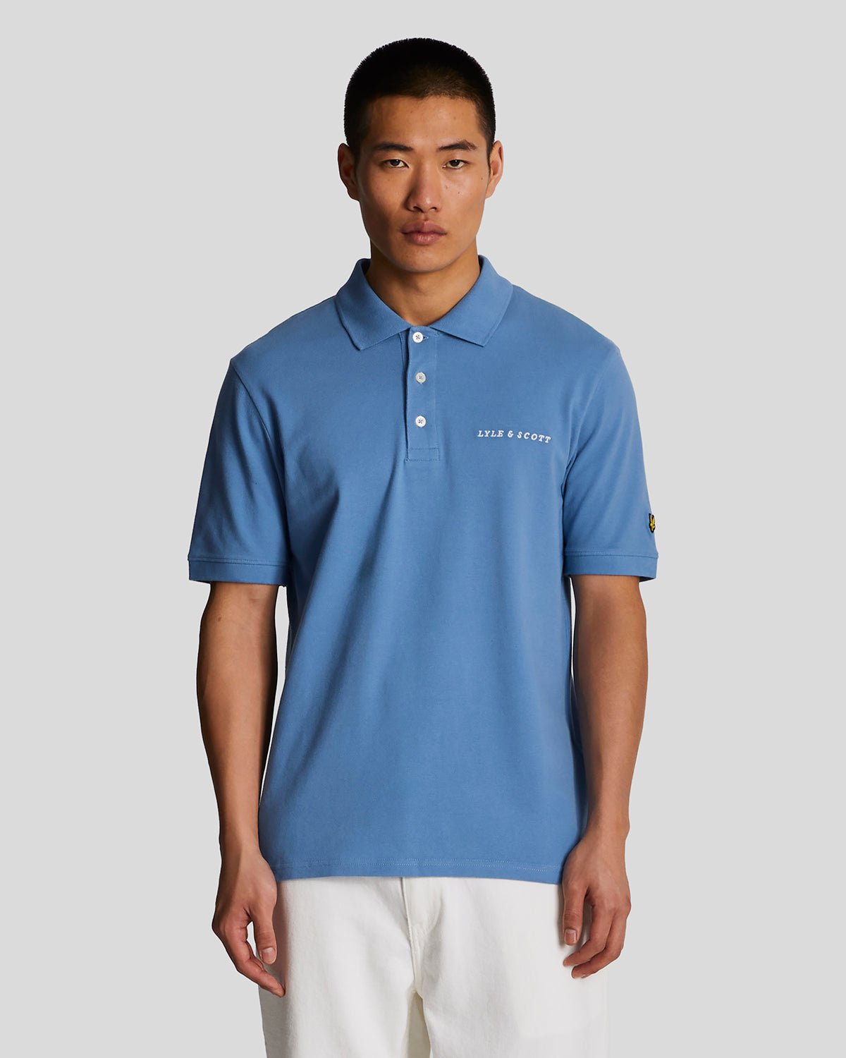 Lyle & Scott Mens Embroidered Polo Shirt in Light Blue material_cotton - Size Medium