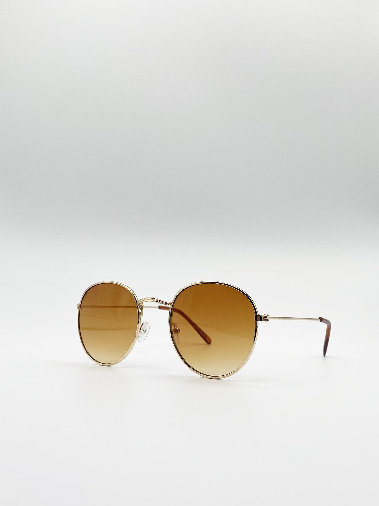 SVNX Mens Classic Round Metal Frame Sunglasses - Gold Metal (archived) - One Size