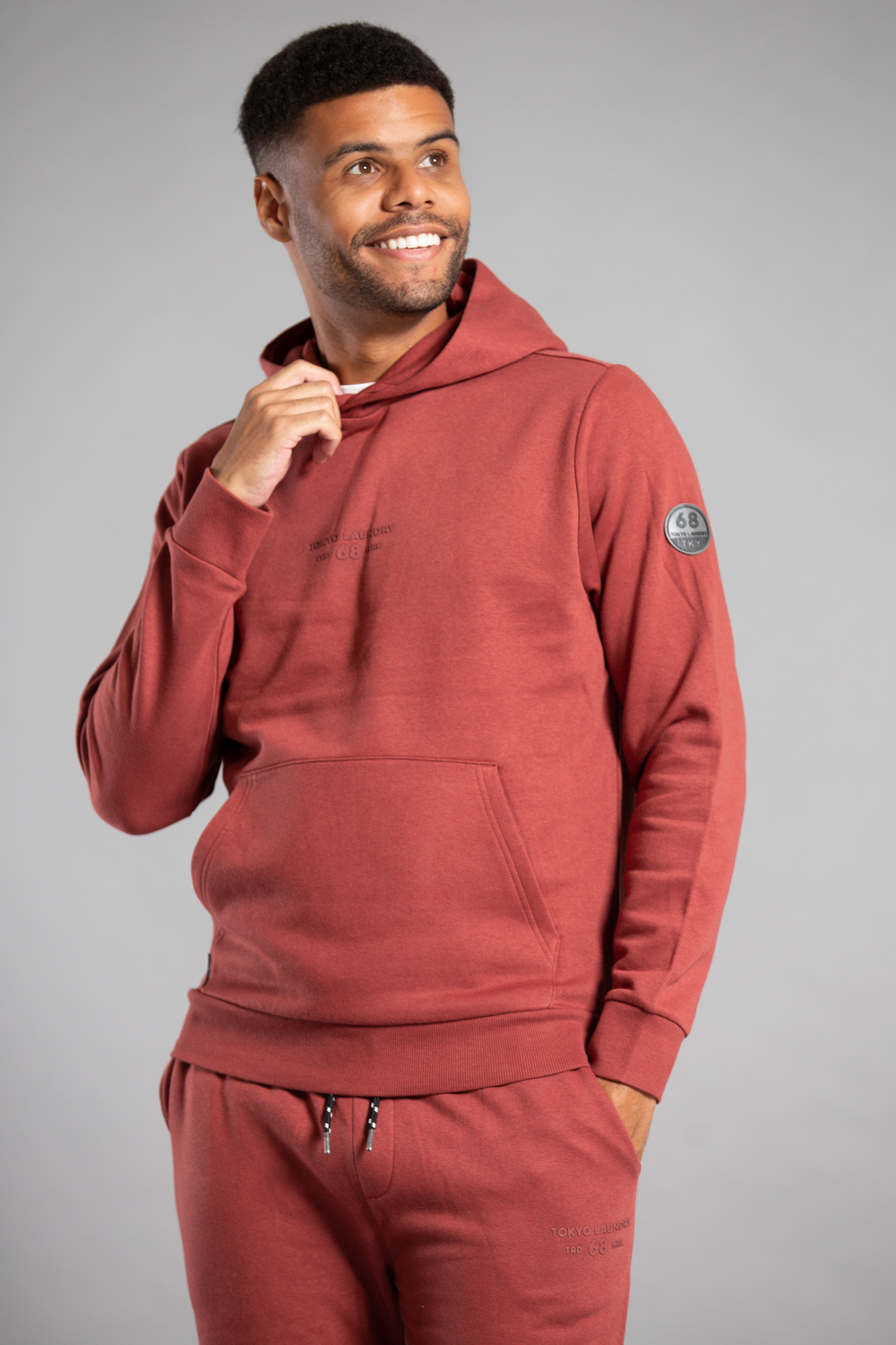 Tokyo Laundry Mens Red Cotton Blend Kangaroo Pocket Hoody - Size X-Large