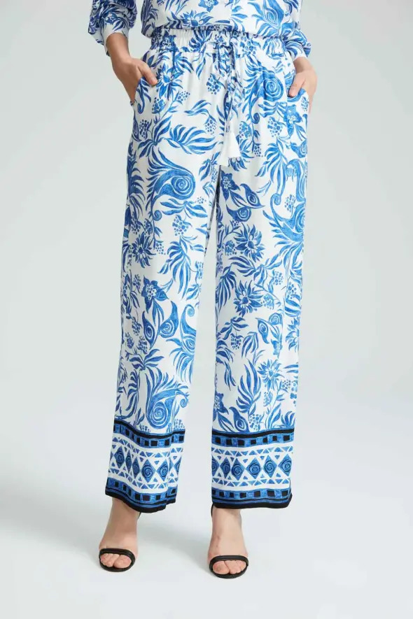 Gusto Womens Printed Viscose Trousers - Blue - Size X-Large