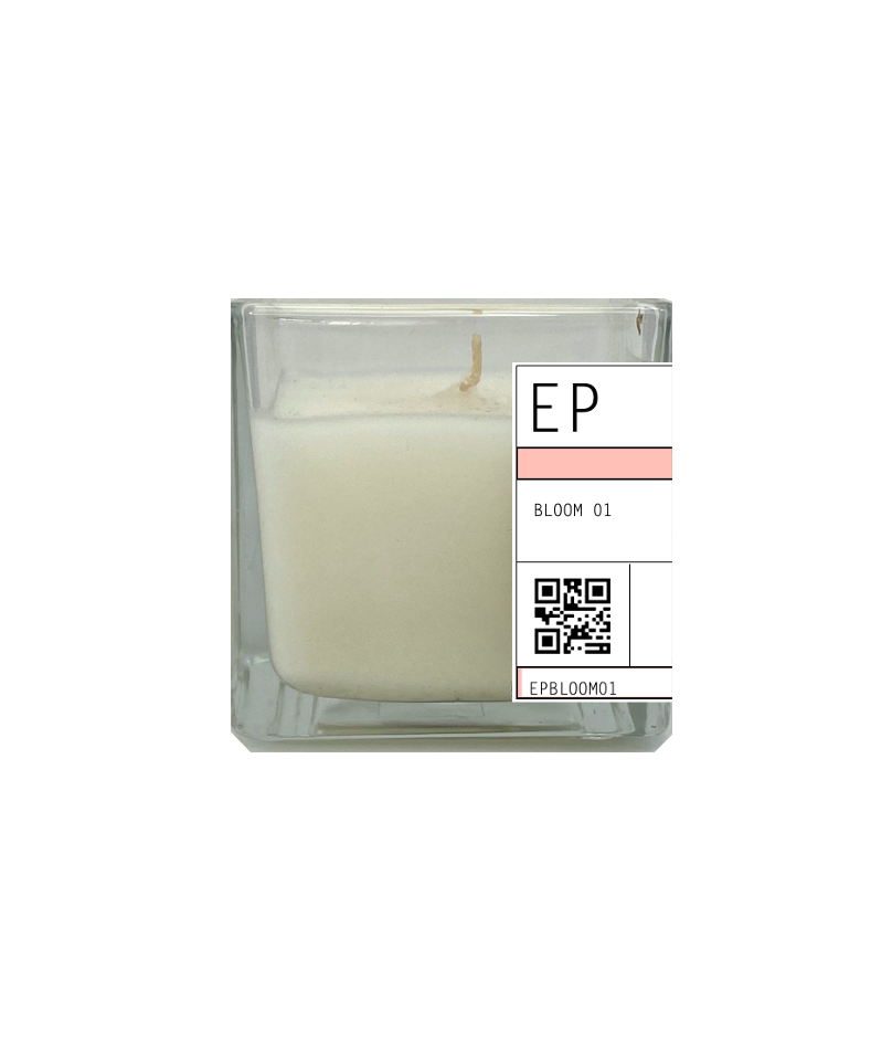 Escentual Perfume BLOOM 01 10cl Candle - Peach - One Size