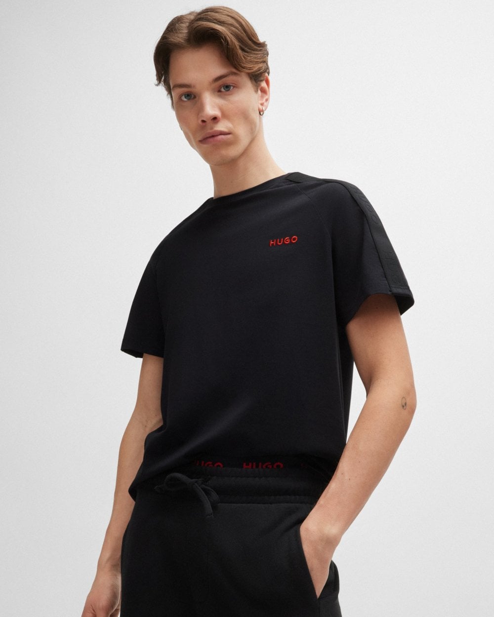 Hugo Tonal Logo Mens Stretch-Cotton Loungewear T-Shirt with Tape Sleeves - Black - Size X-Large