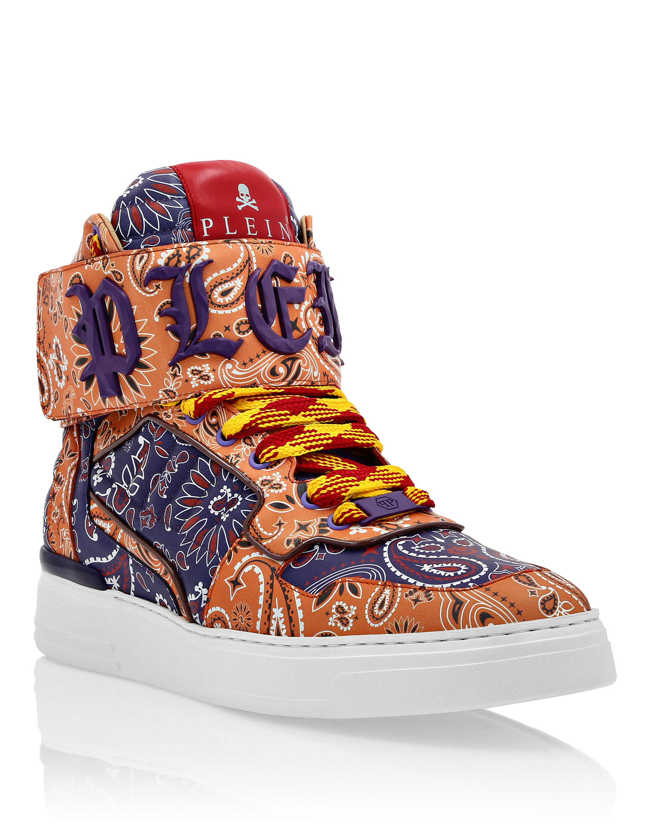 Höga sneakers i paisley-mönster