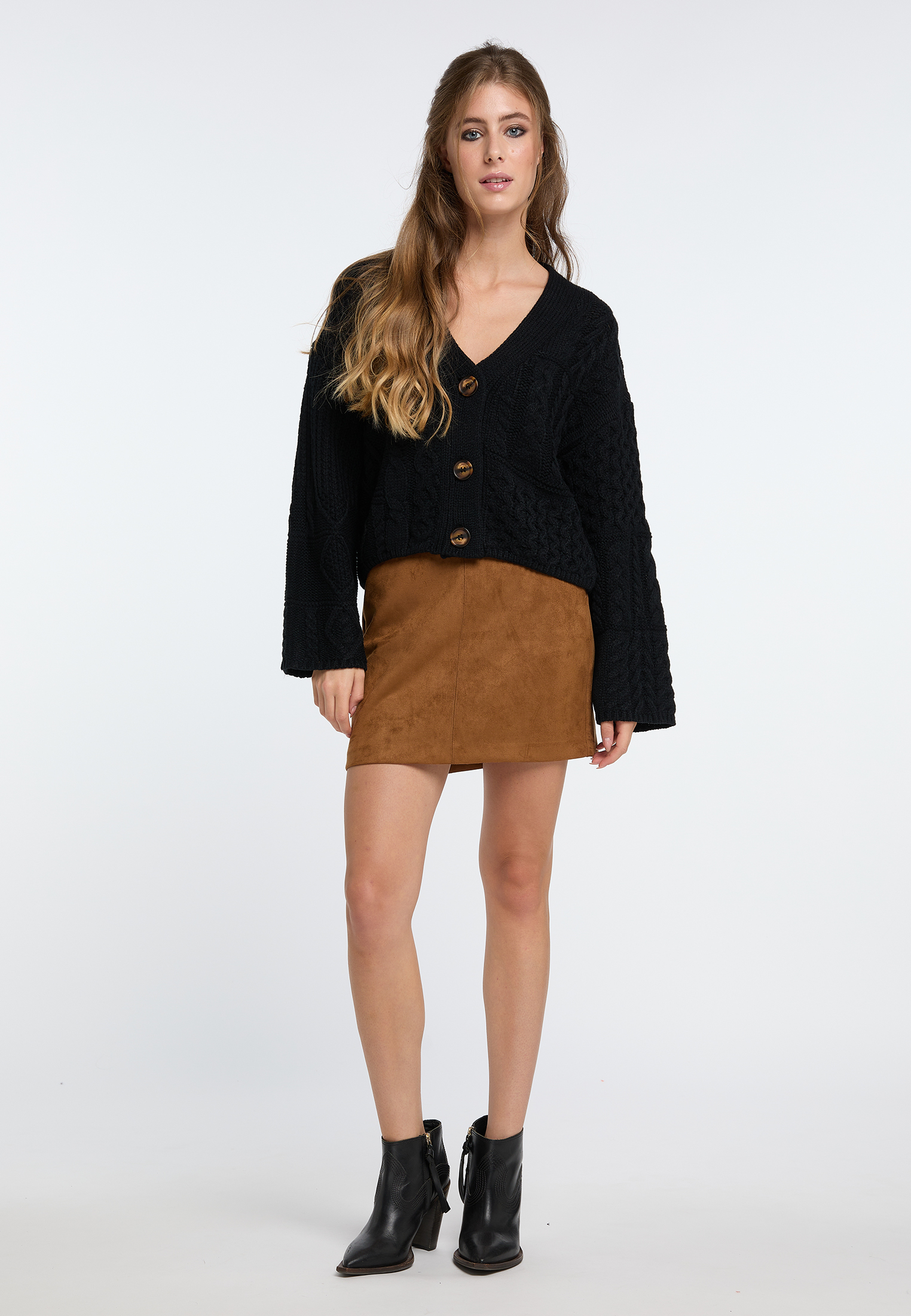 Thumbnail - IZIA Cardigan cropped gaya