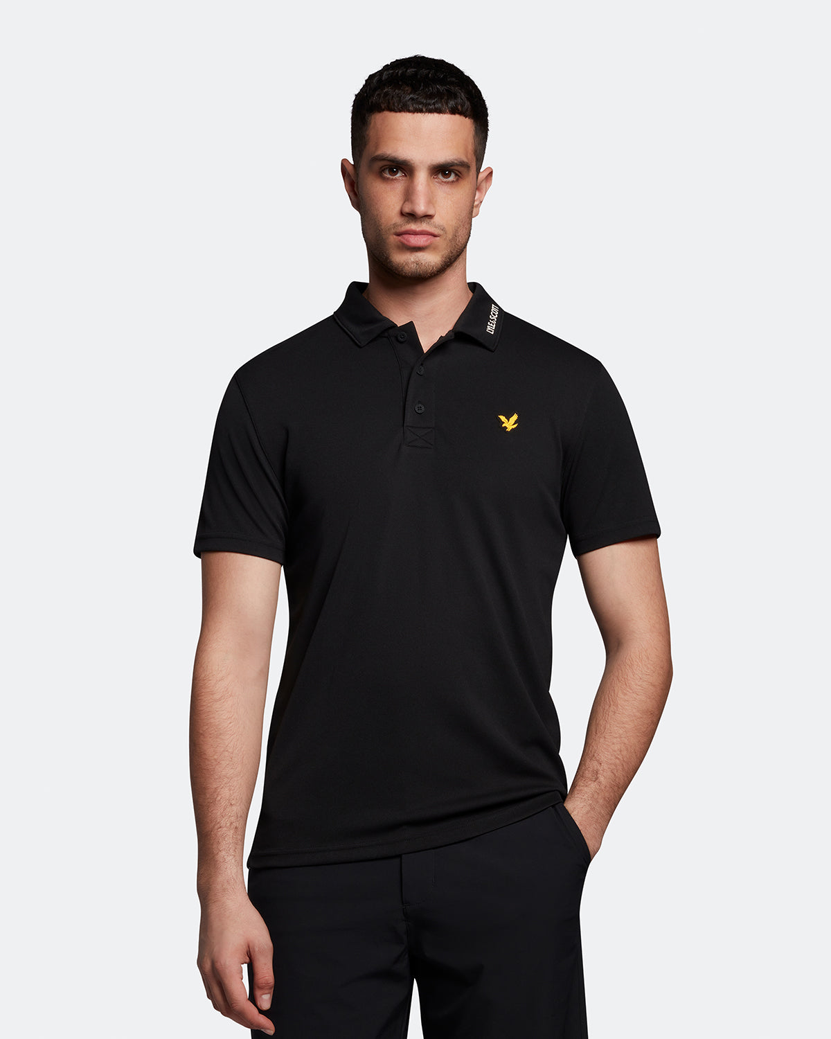 Thumbnail - Lyle & Scott Golf Kragen Logo Technisches Poloshirt in Schwarz