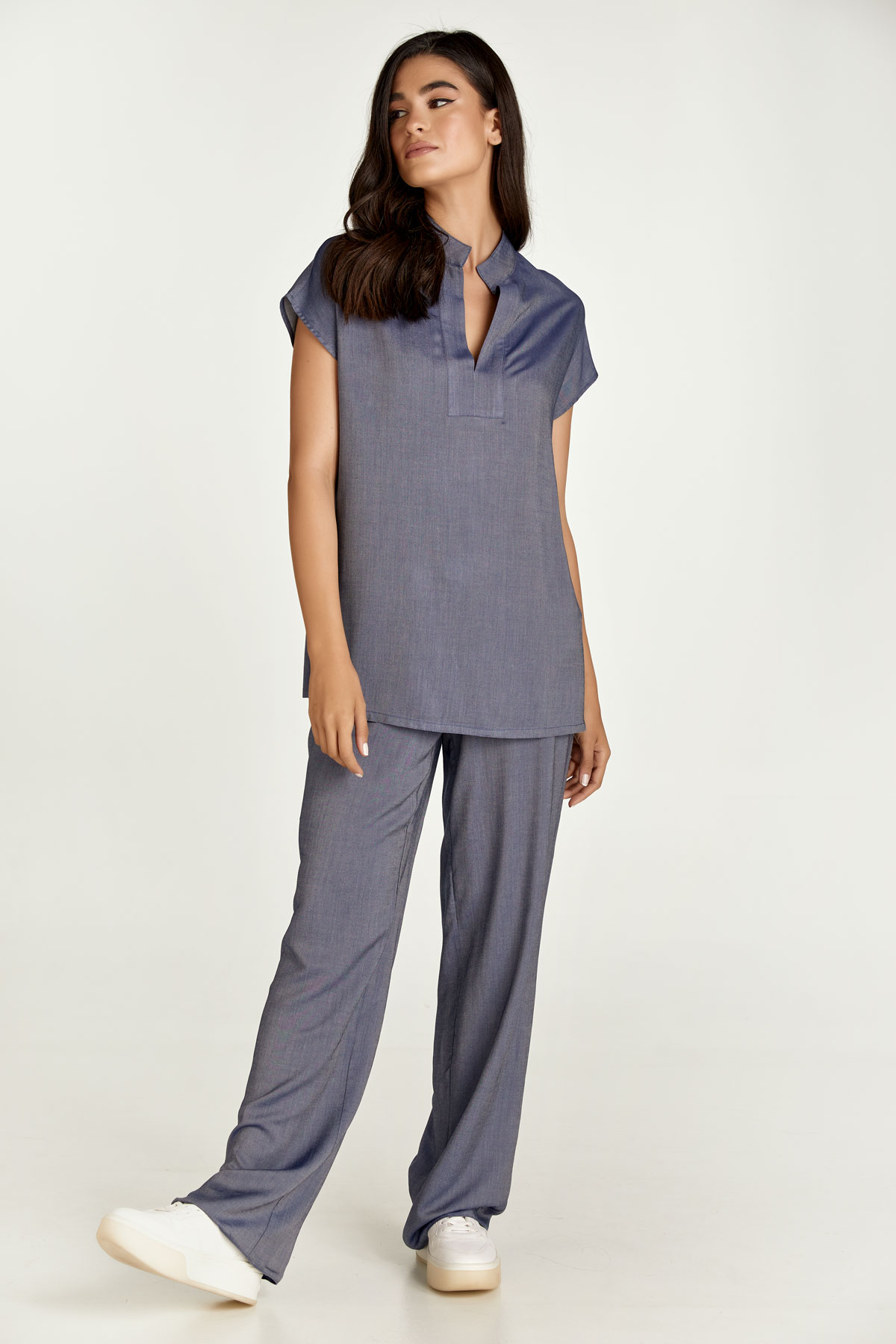 Thumbnail - Blaues ärmelloses Top im Denim-Stil