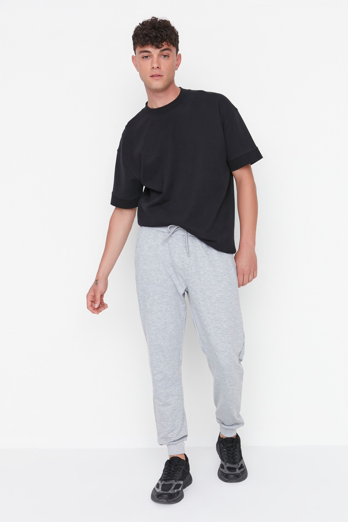 Trendyol Herrers Joggingbyxor – bild 2
