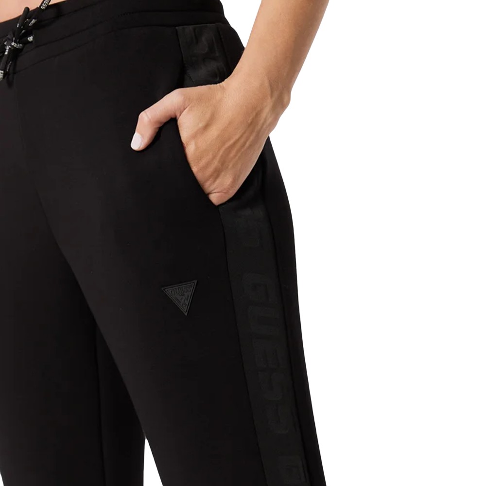 Guess GBBlack regular fit byxor dam – bild 2