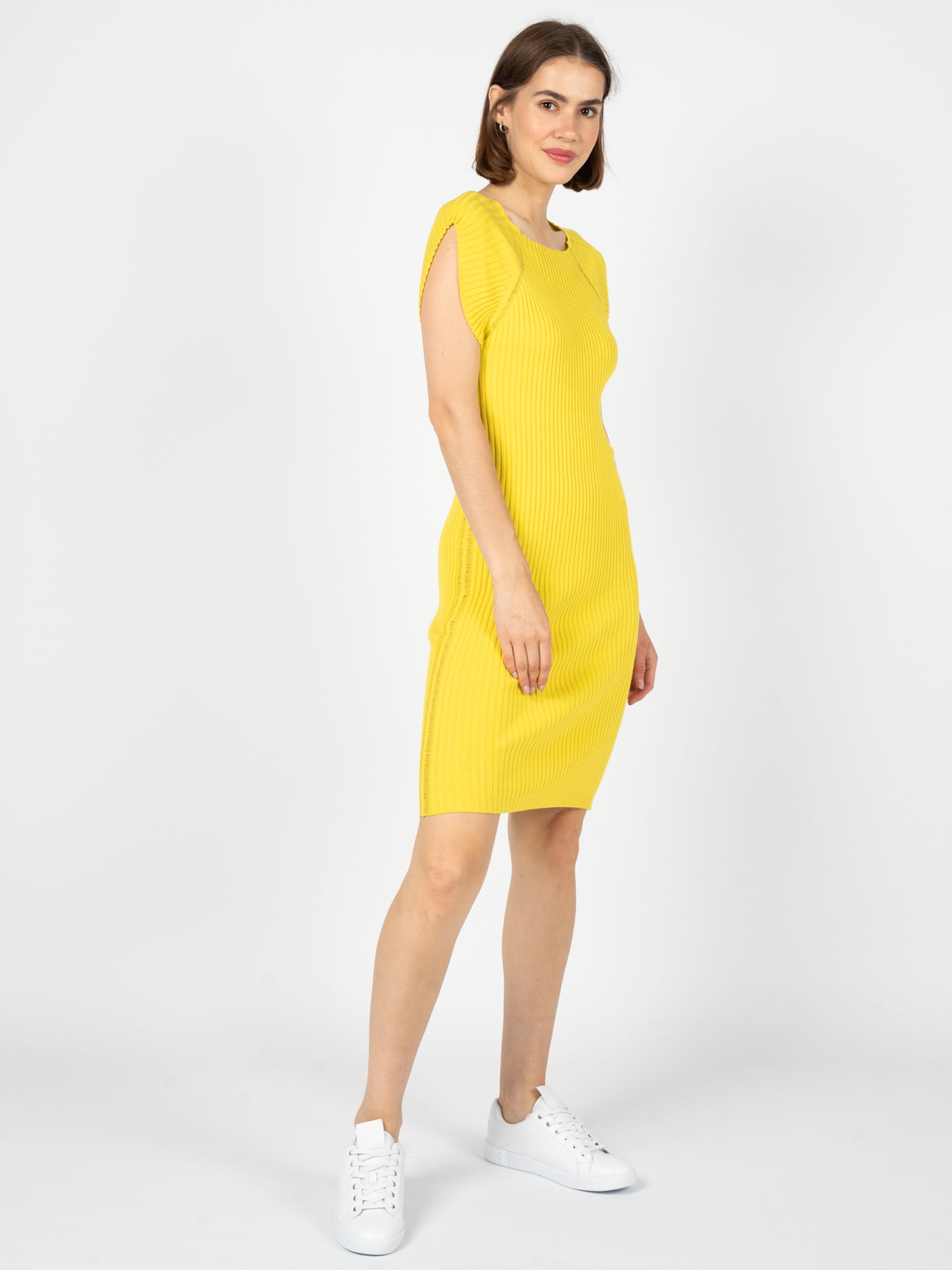 Thumbnail - Silvian Heach Kleid Woman's Gelb