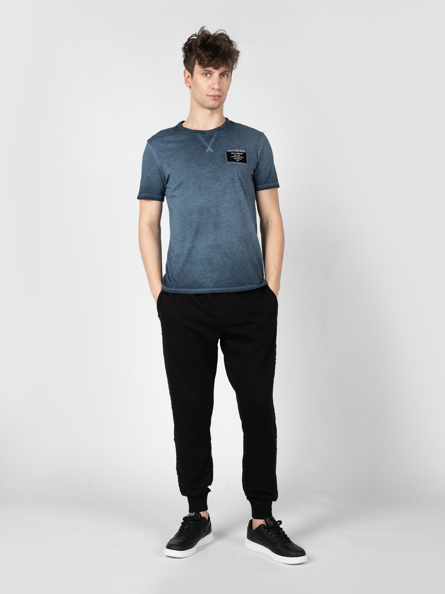 Guess T-shirt Patch Herr – bild 2