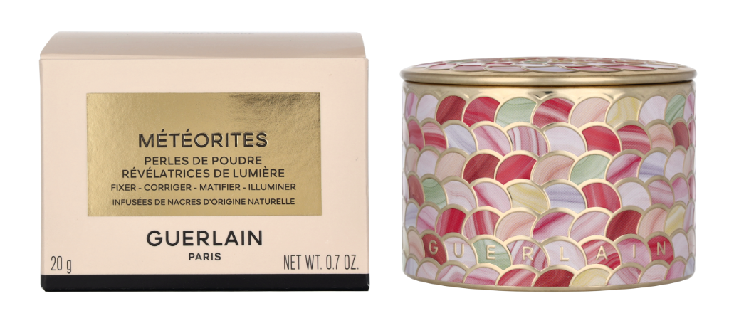 Thumbnail - Guerlain Meteorites Light Revealing Pearls Of Powder.