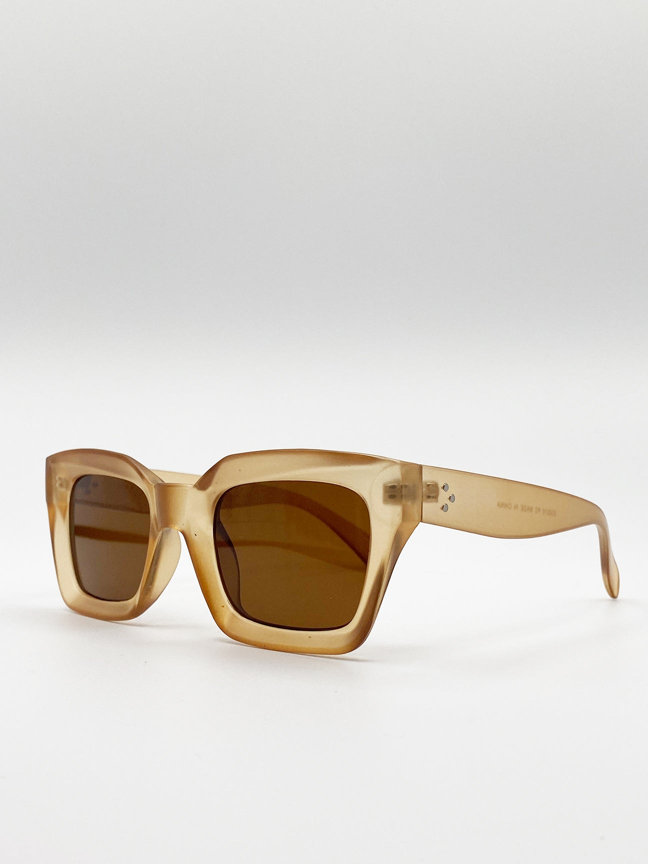 SVNX Womens Oversized Square Sunglasses In Matte Honey - Multicolour - One Size