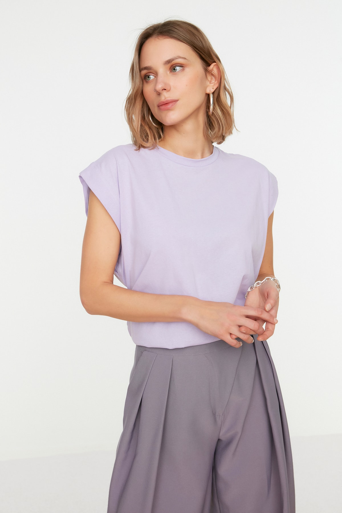 Trendyol T-shirt dam – bild 3