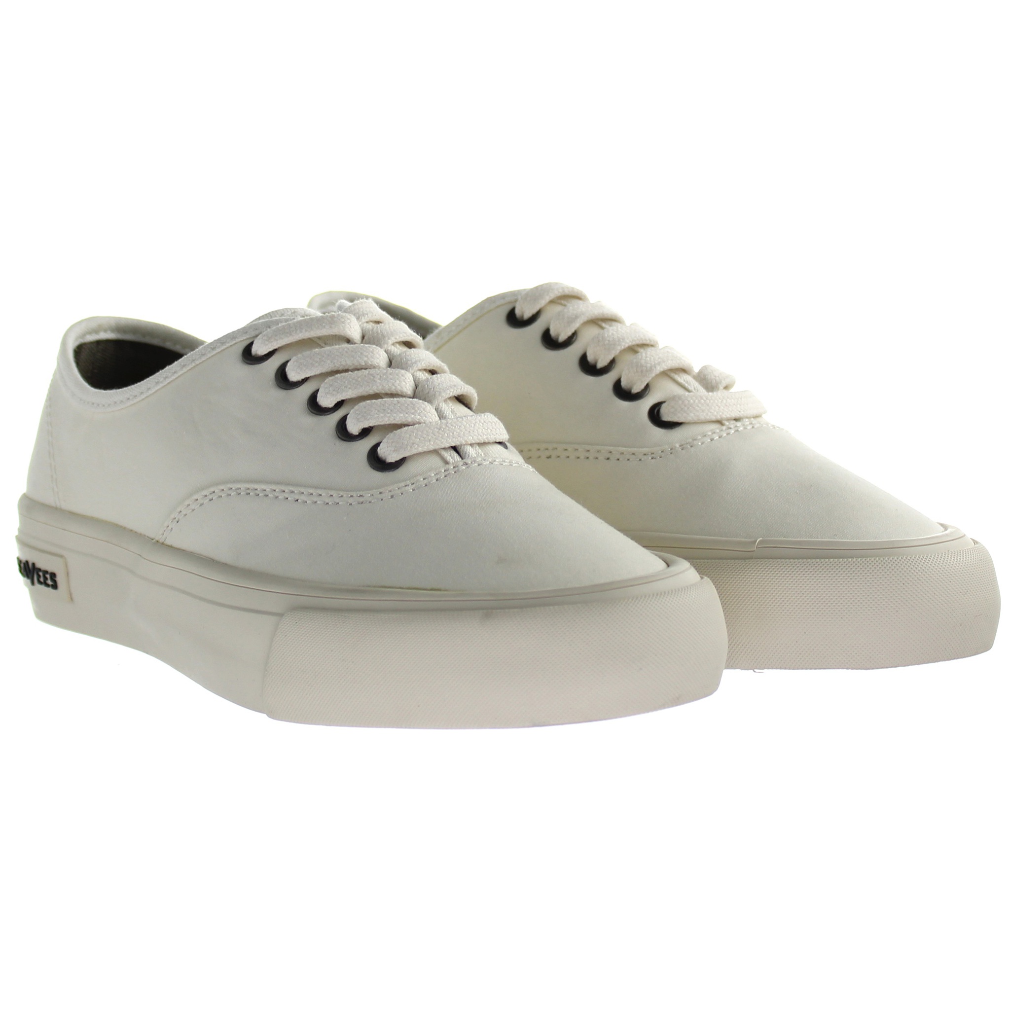 Seavees Legend Standard Lace-Up Vit Canvas Plimsolls för damer sneakers – bild 2