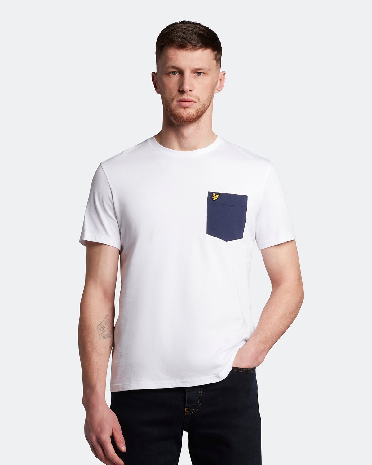 Lyle & Scott Mens Contrast Pocket T-Shirt in Multicolour - White Cotton - Size Small