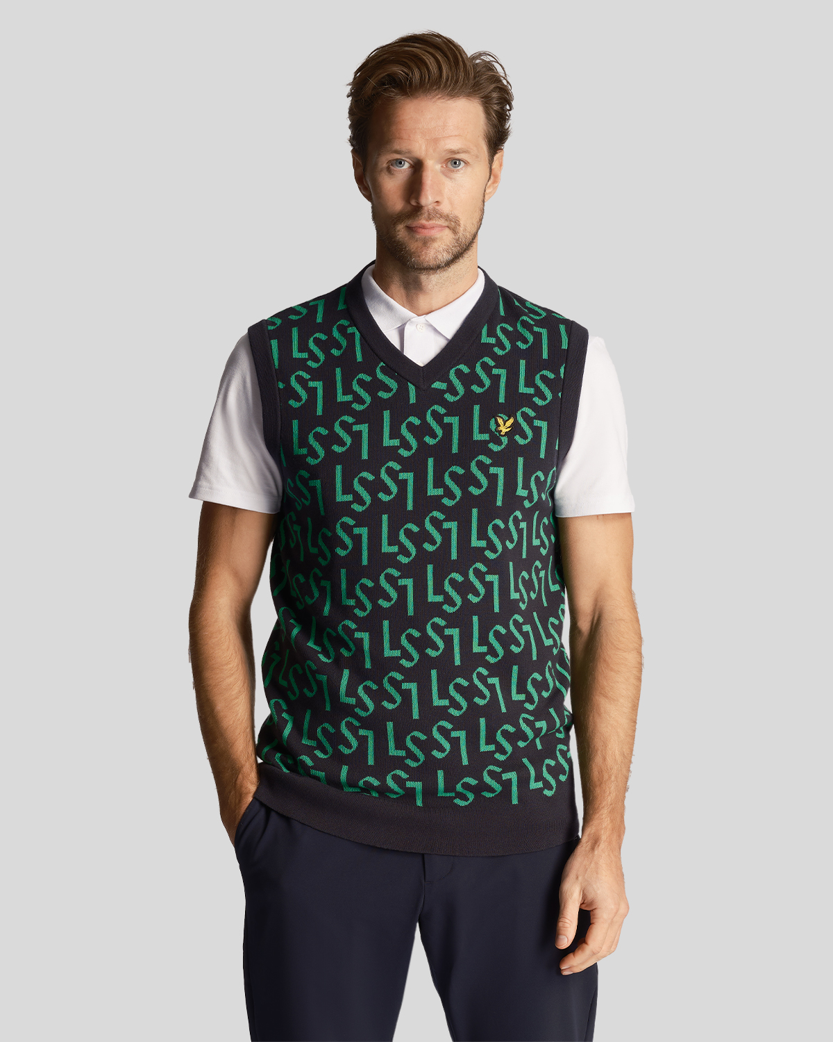Thumbnail - Lyle & Scott Golf-Monogramm-Strickweste für Herren in Marineblau