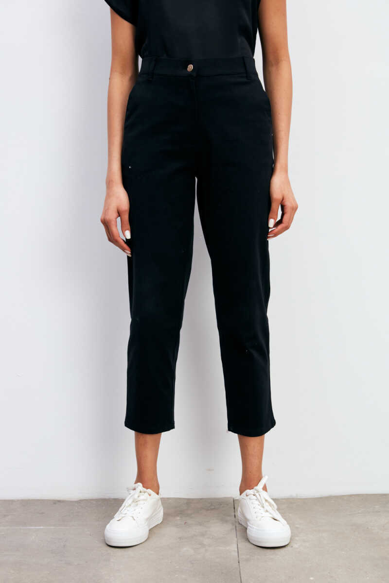 Gusto Womens Mom Pants in Black Cotton - Size 18 Regular