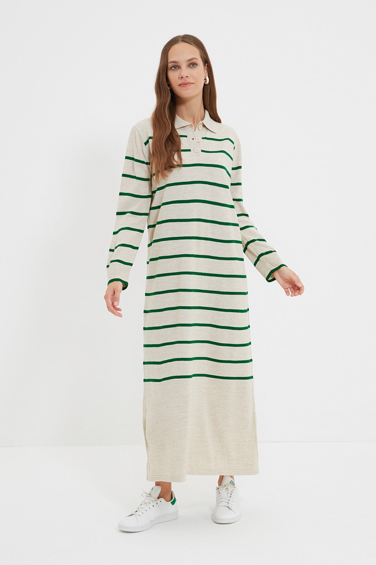 Trendyol Vrouwen  Polo nek Verschuiving Maxi Bescheiden jurk