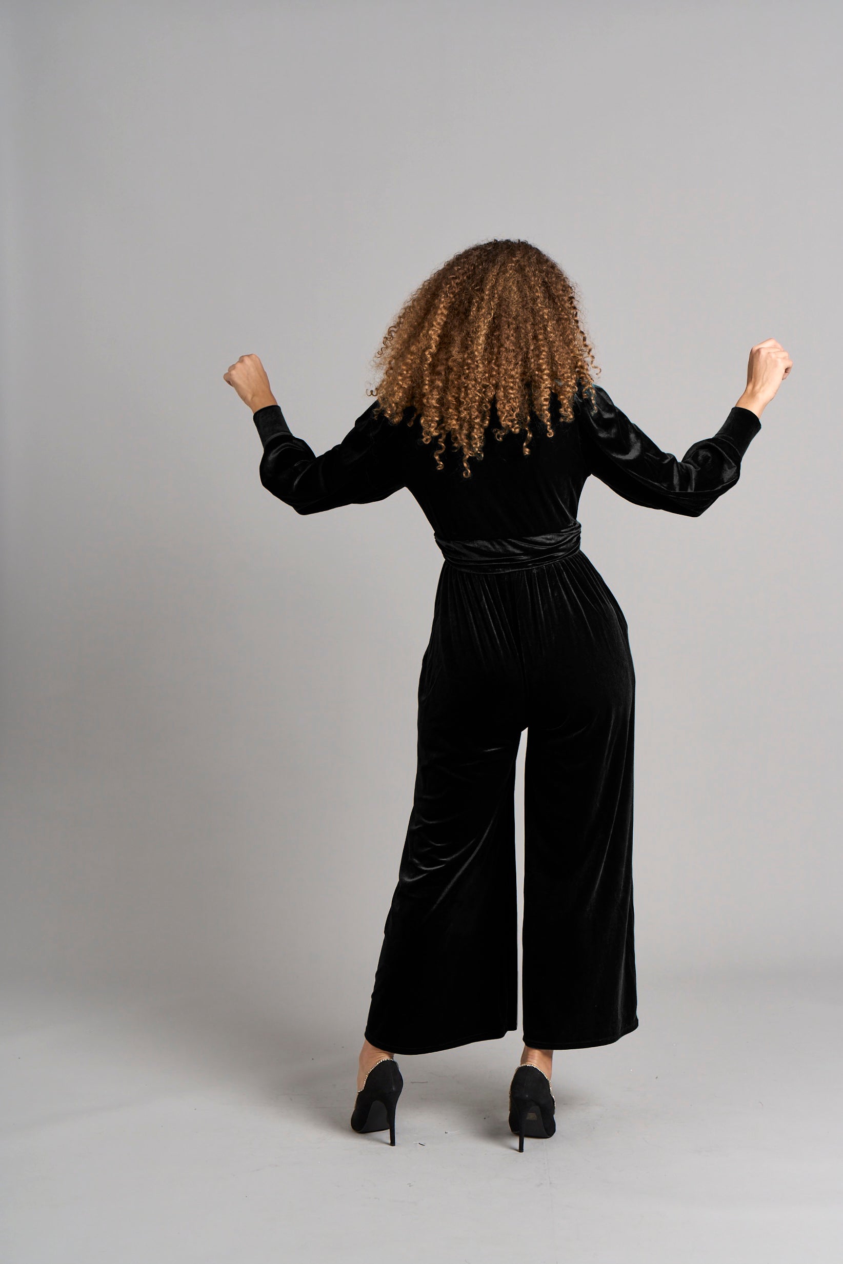 ChapterLondon Ava jumpsuit i sammet festklänningar dam – bild 2
