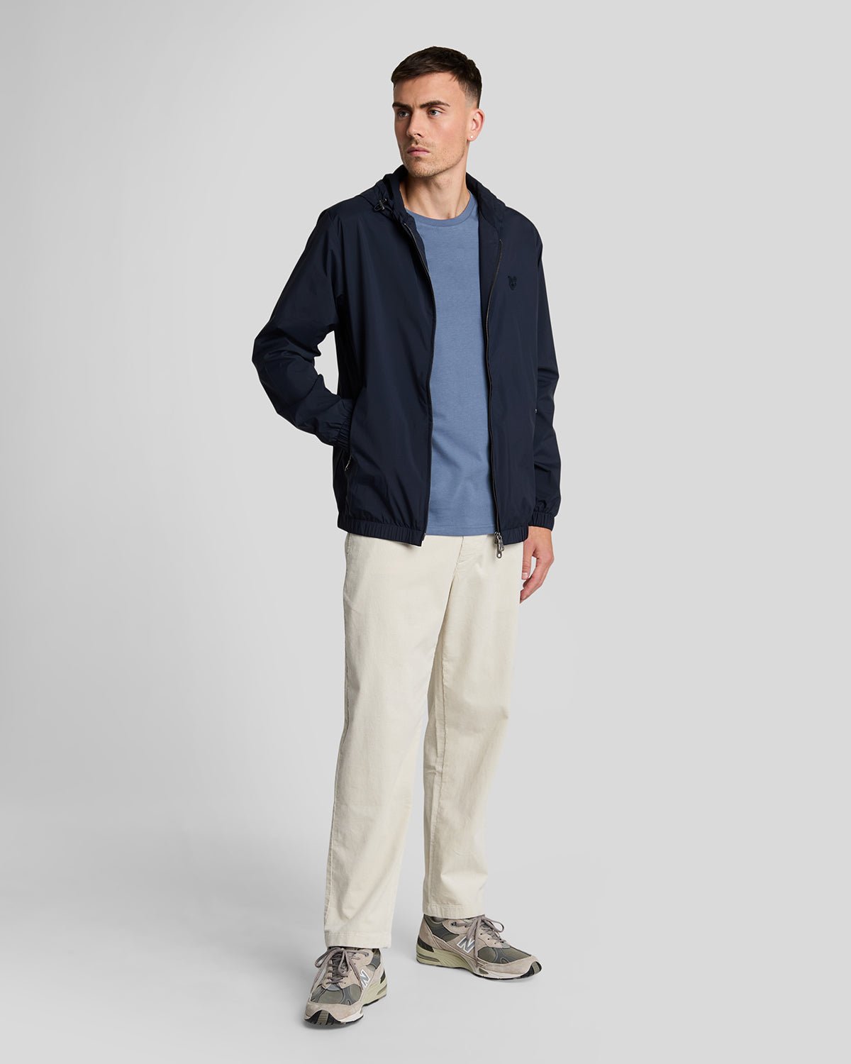 Lyle & Scott enfärgad T-shirt herr – bild 2