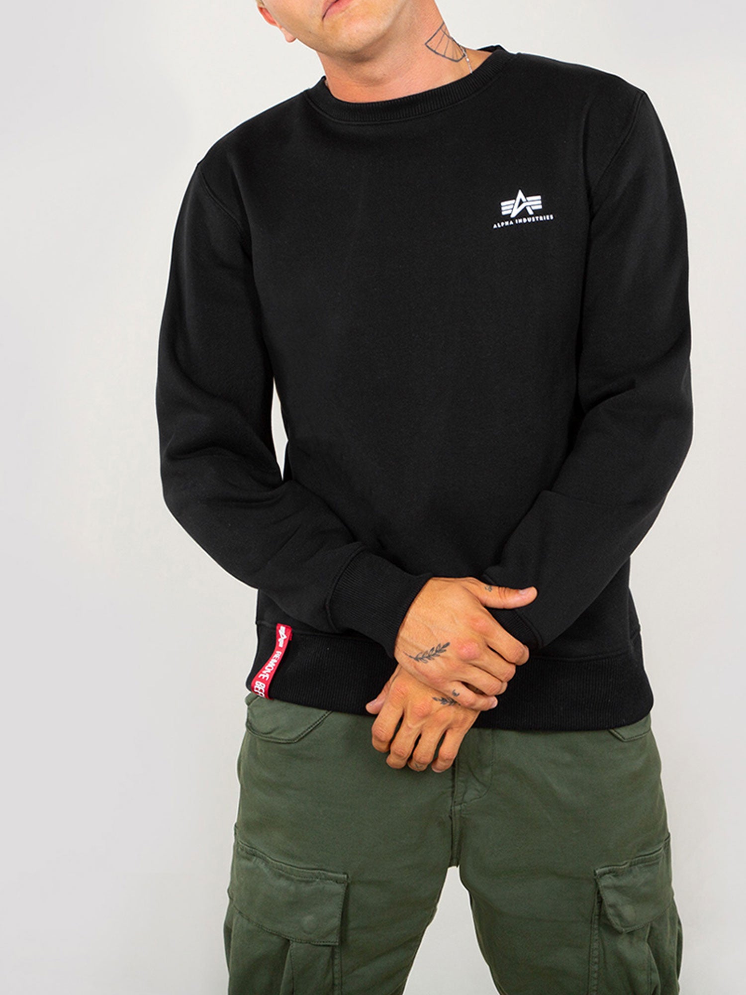 Thumbnail - Alpha industries Men's Basic Sweater Small Logo in Black