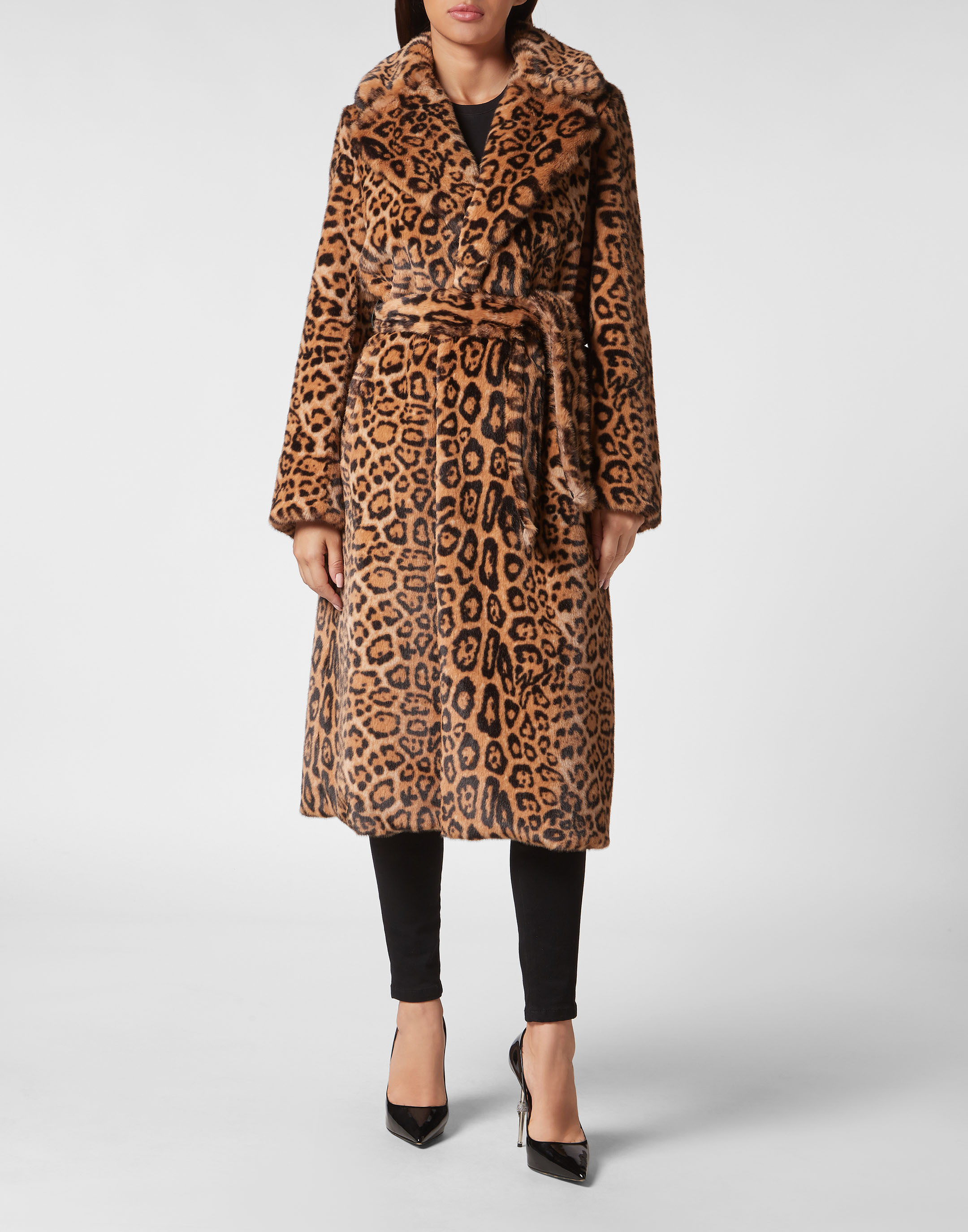 Thumbnail - Mantel Leopard