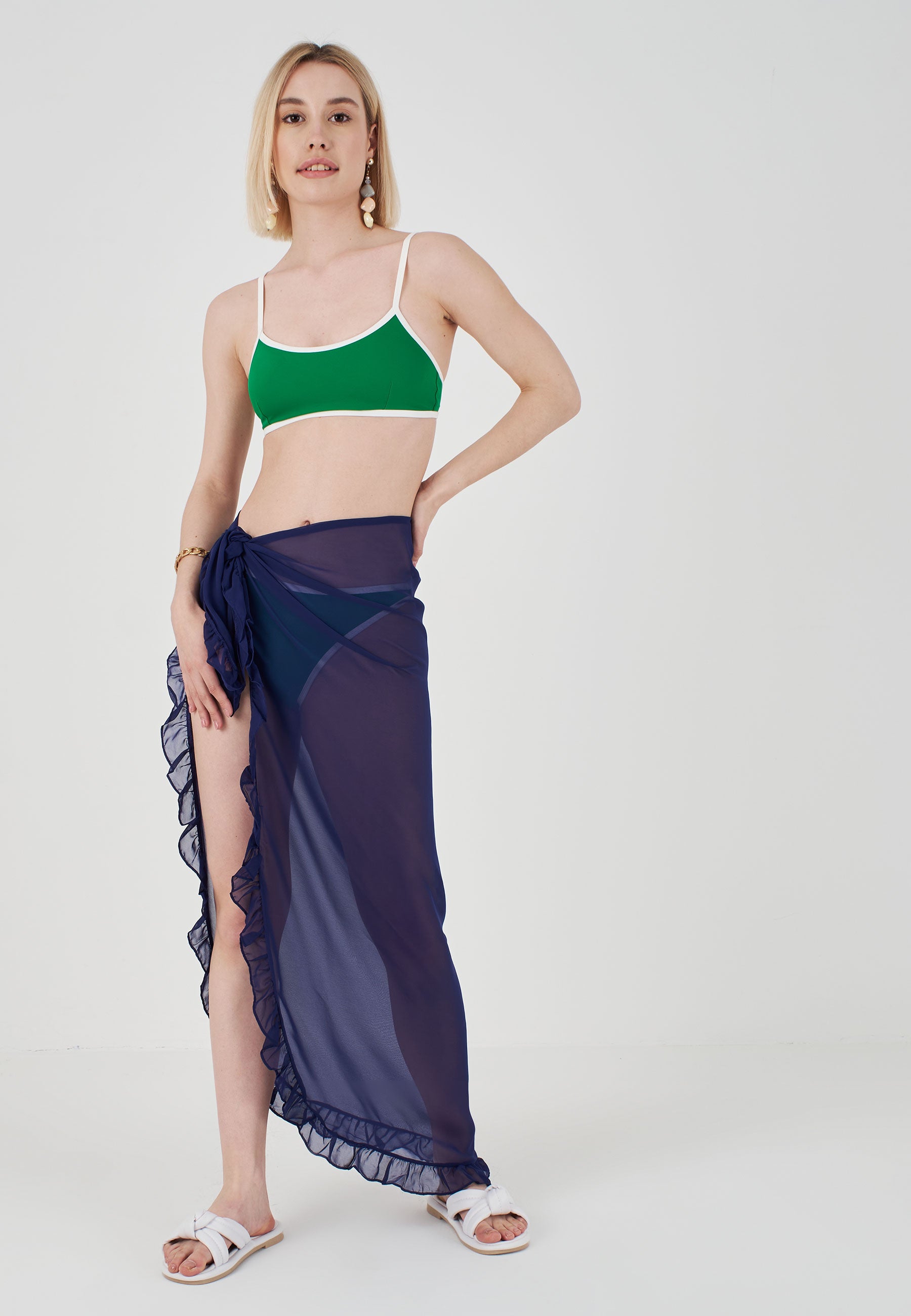 Thumbnail - Herita Pareo Long