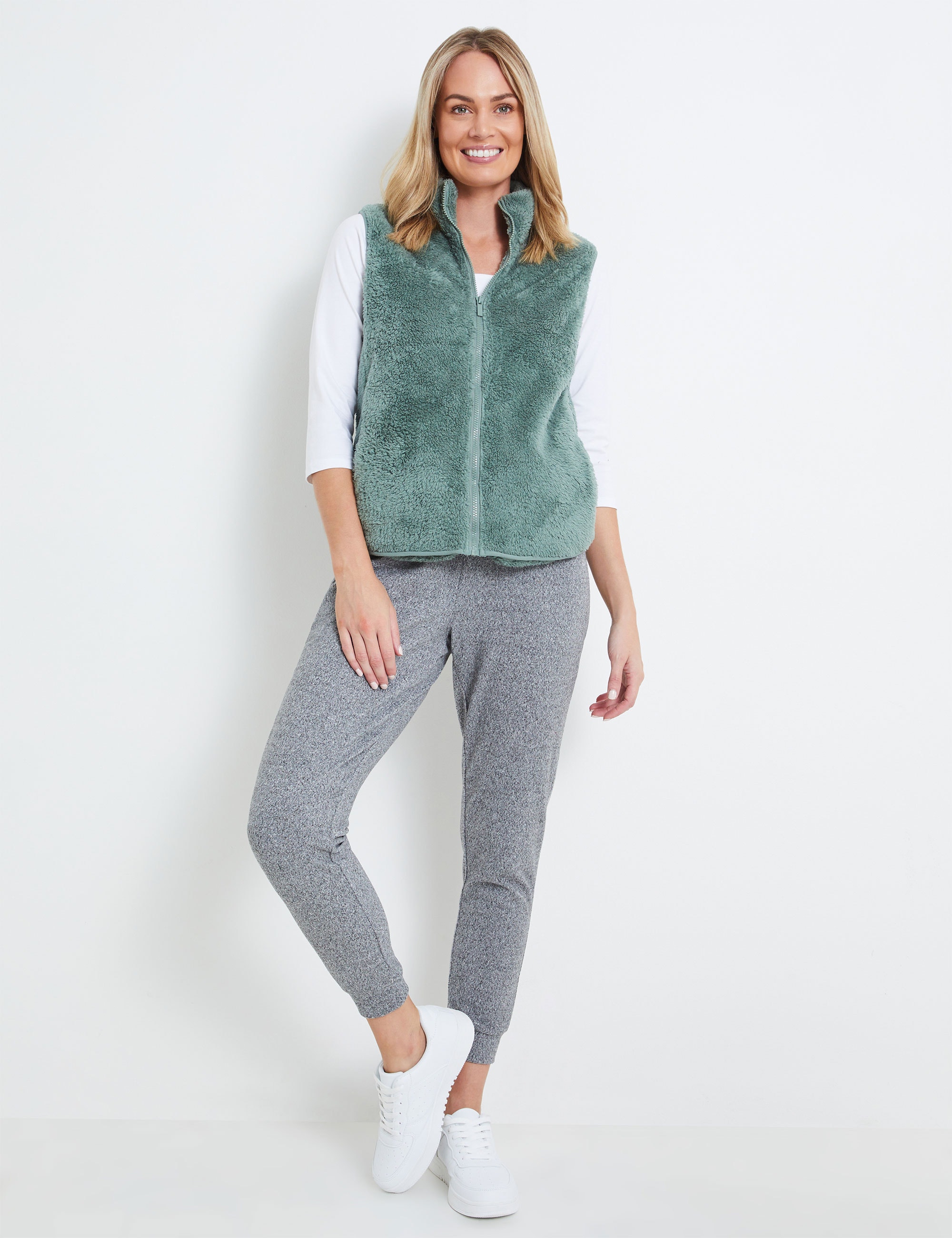 Womens Rivers Fluffy Vest