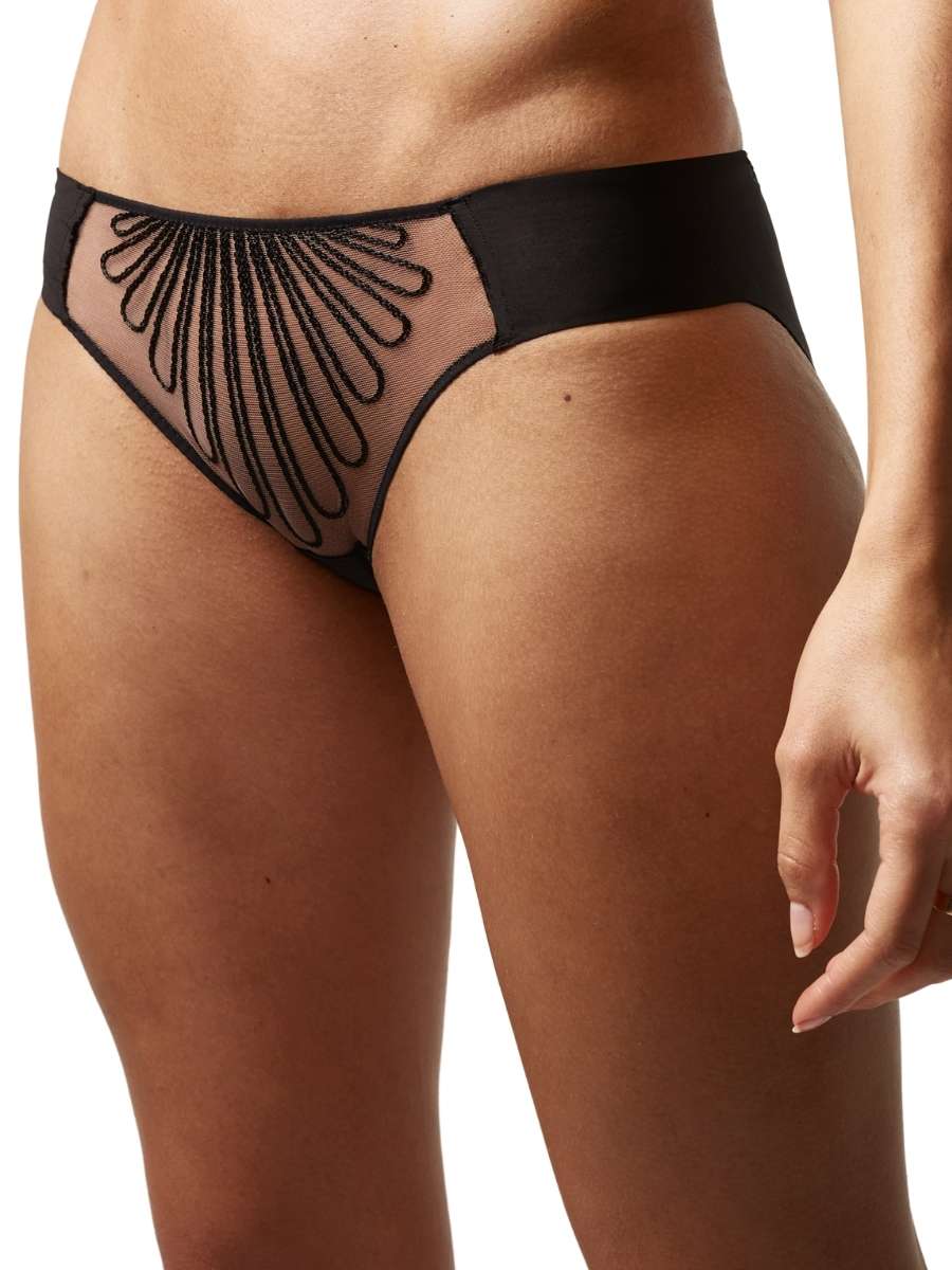 Chantelle Womens Magnetic Brief – Black Polyamide – Size Large