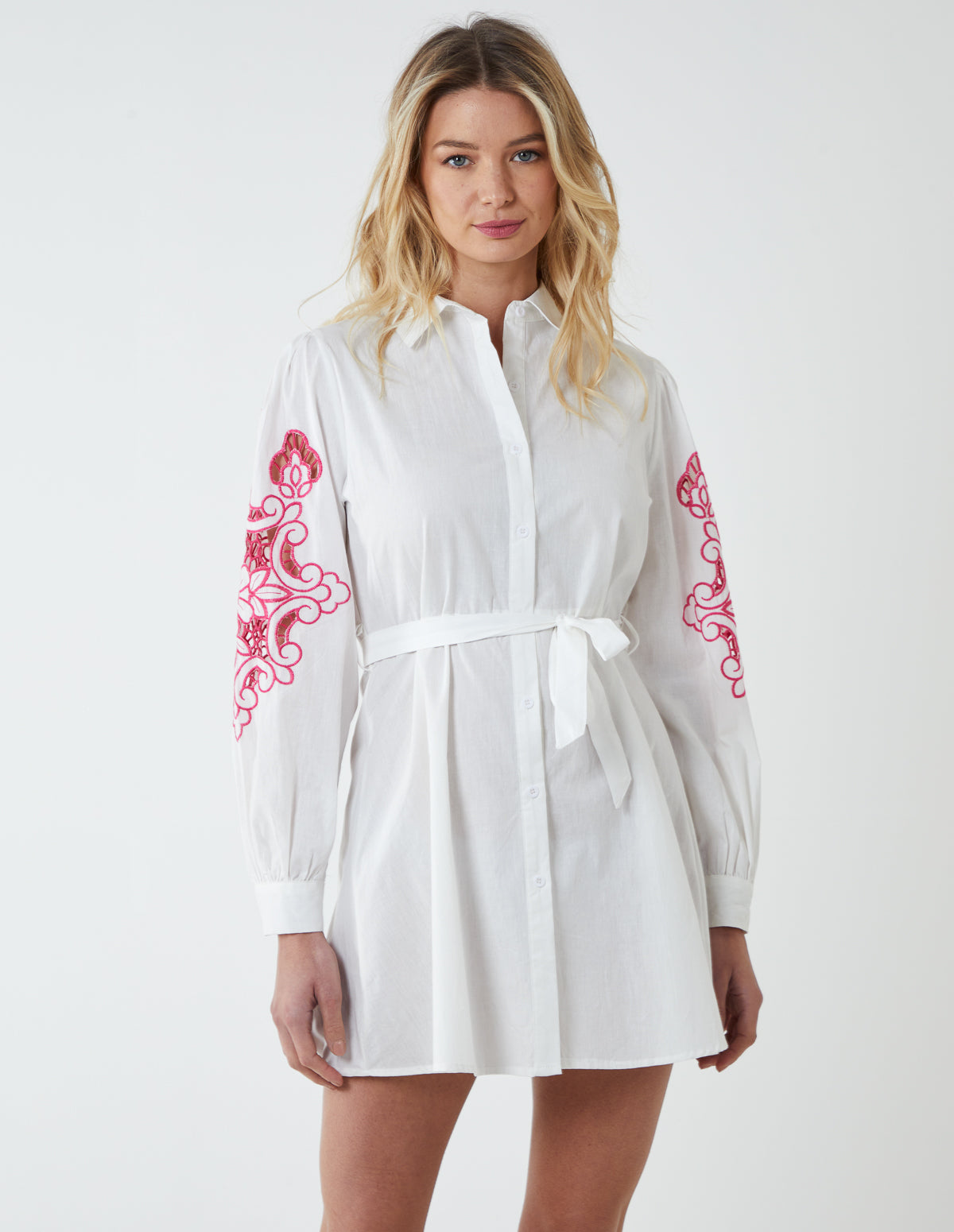 Blue Vanilla Womens Embroidery Sleeve Cut Out Tunic - White Cotton - Size Medium
