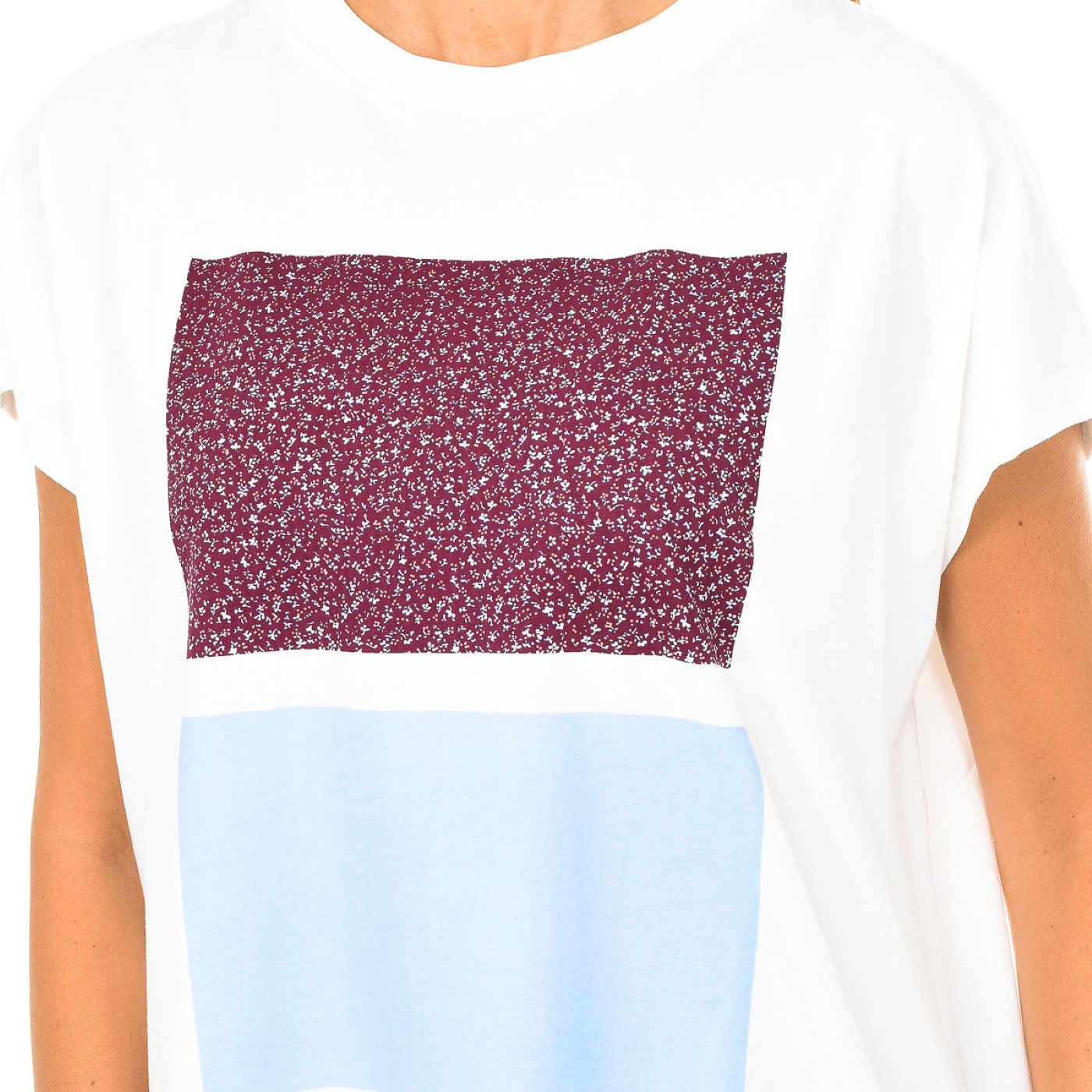 Calvin Klein Jeans T-shirts med korta ärmar dam – bild 5