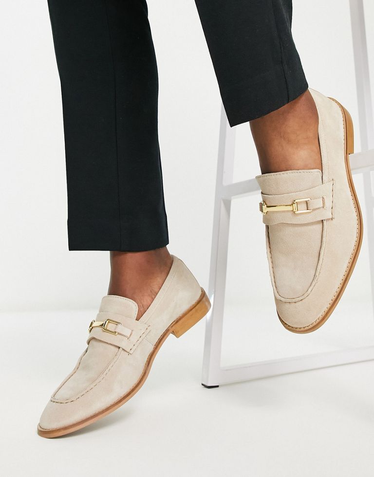 discolor Tæl op Civic ASOS DESIGN loafers in stone suede with snaffle detail and natural  sole-Neutral