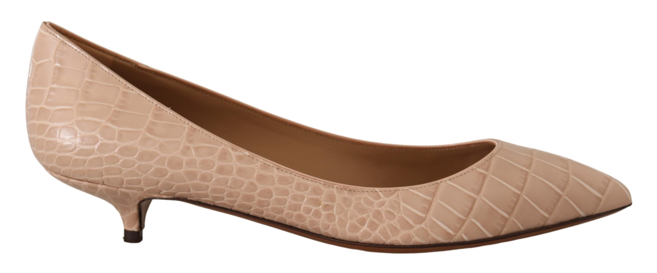 Dolce & Gabbana Vrouw Beige Leren Kitten Heel Pumps Dames Schoenen