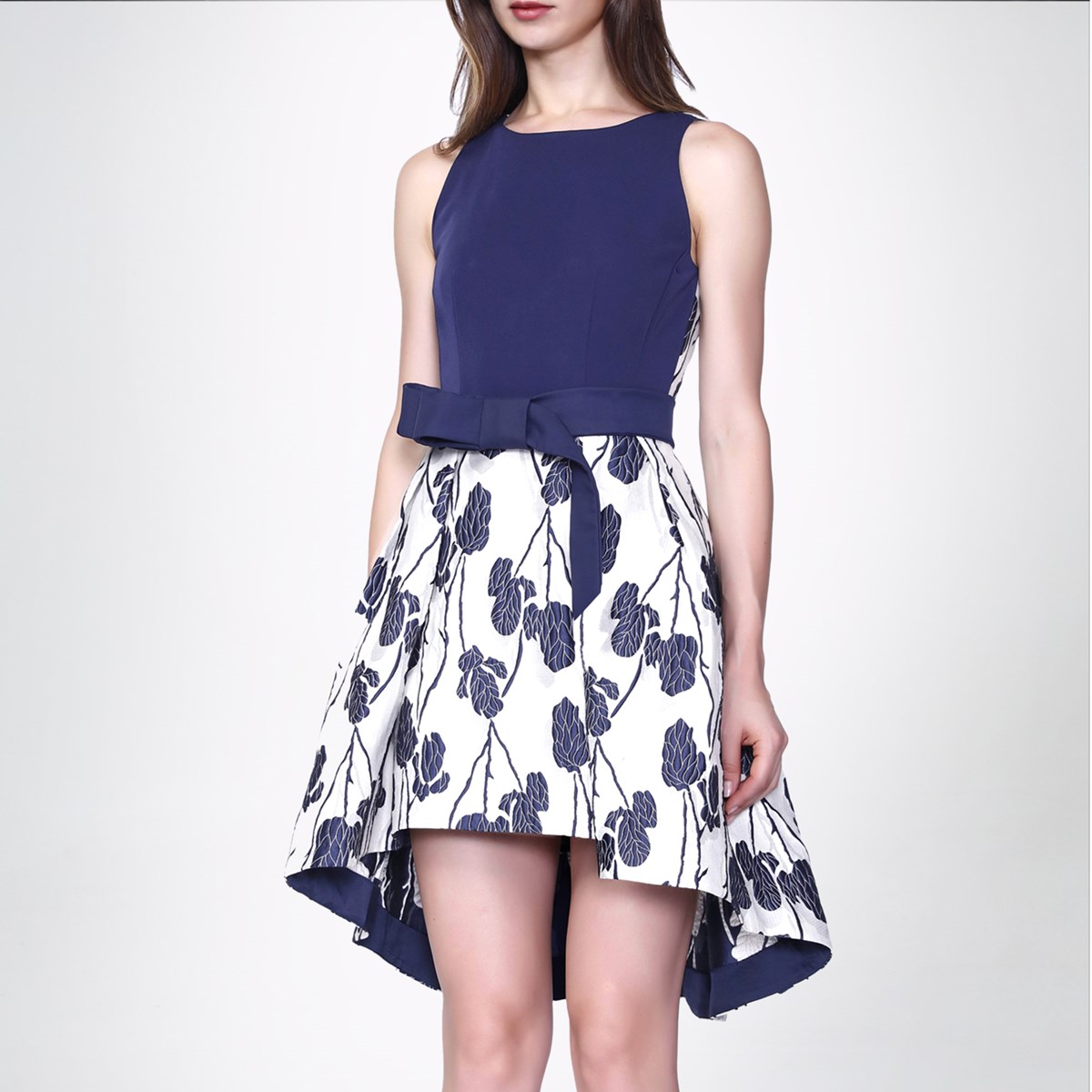 Thumbnail - Skaterkleid aus Blumenjacquard mit zusätzlichem Gürtel