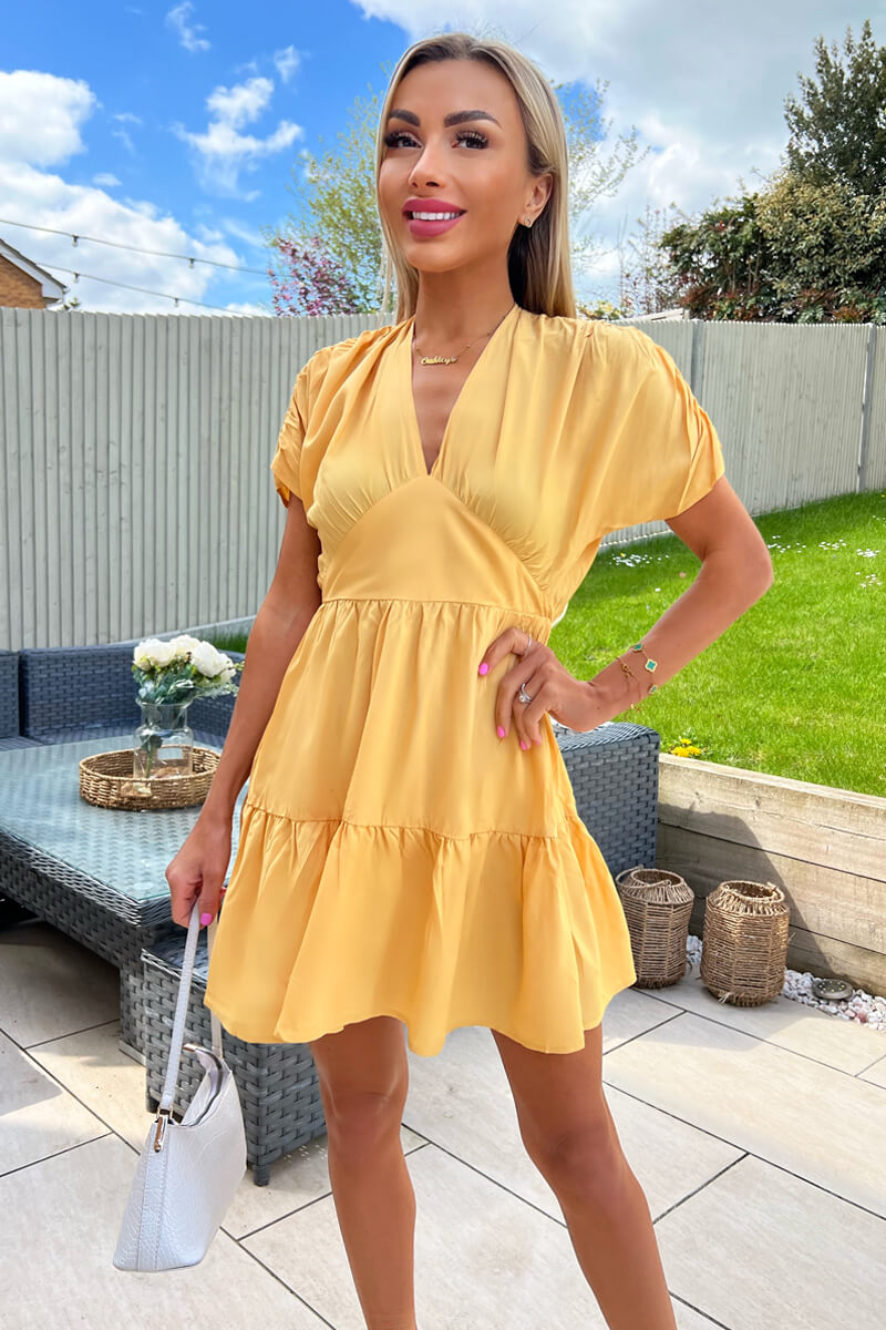 AX Paris Womens Yellow Short Sleeve Tie Back V Neck Mini Dress - Size 12 UK
