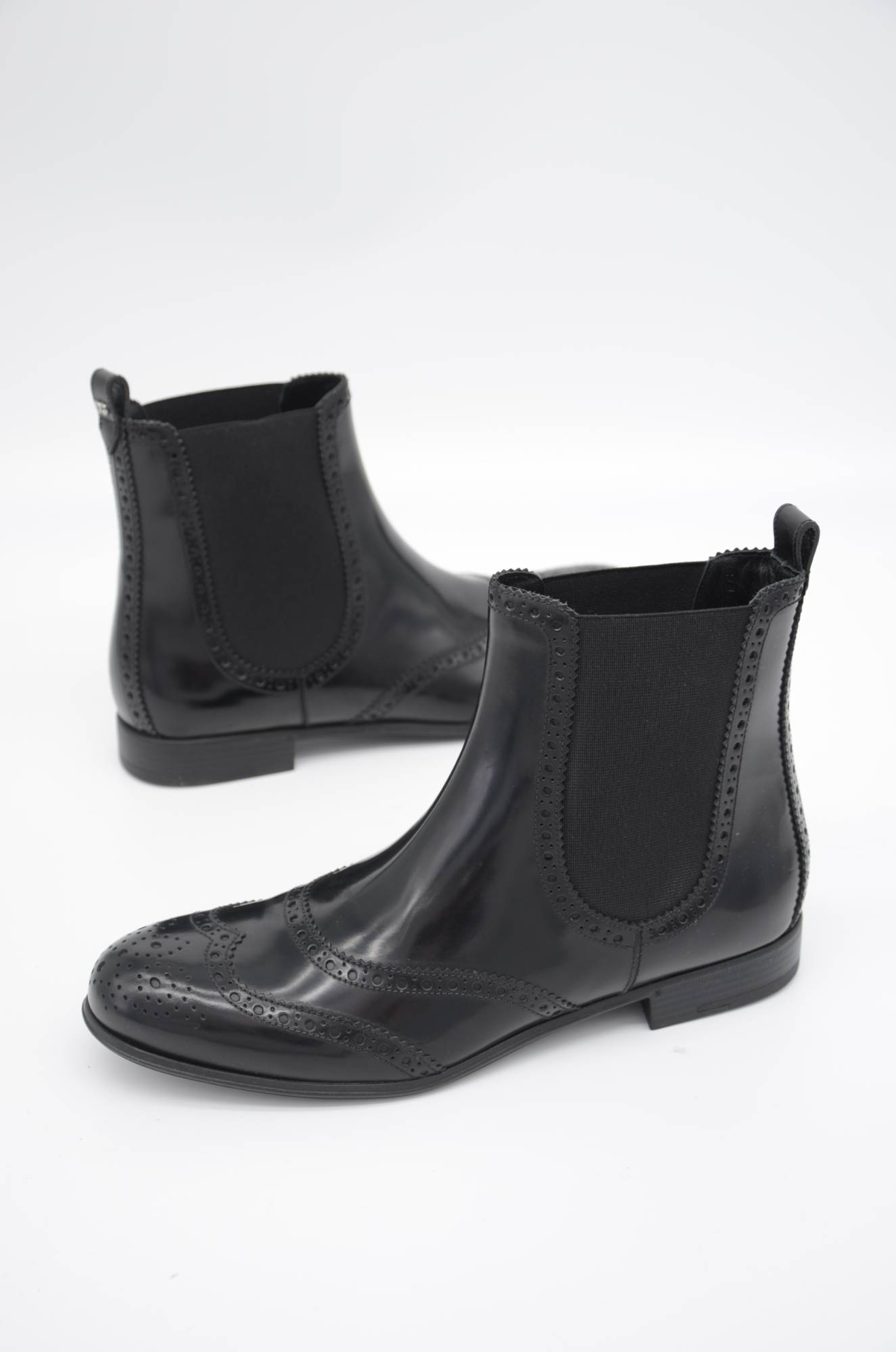 Thumbnail - Dolce Gabbana Schwarze knöchelhohe flache Stiefel aus Leder