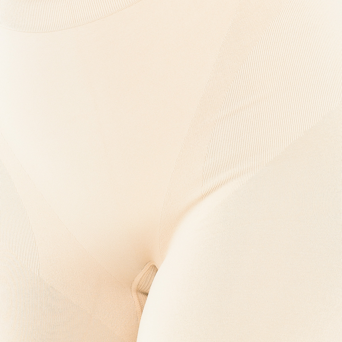 Intimidea Sömlös kort höft - och stussgördel 410135 kvinna shapewear dam – bild 2