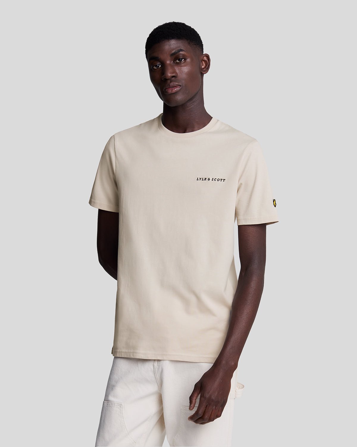 Thumbnail - Lyle & Scott � T-Shirt mit Stickerei in Beige