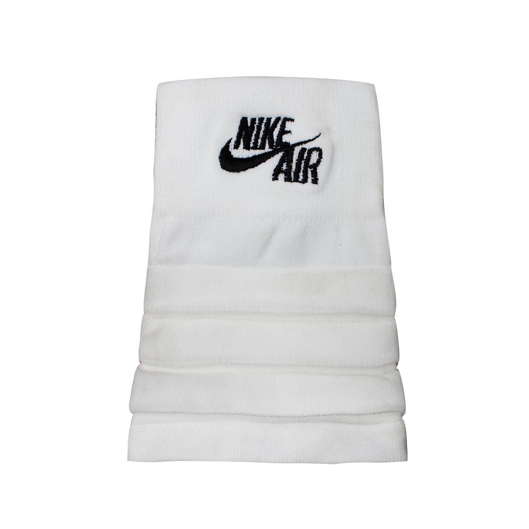 Nike Womens Urban Mens White Wrist Band - One Size