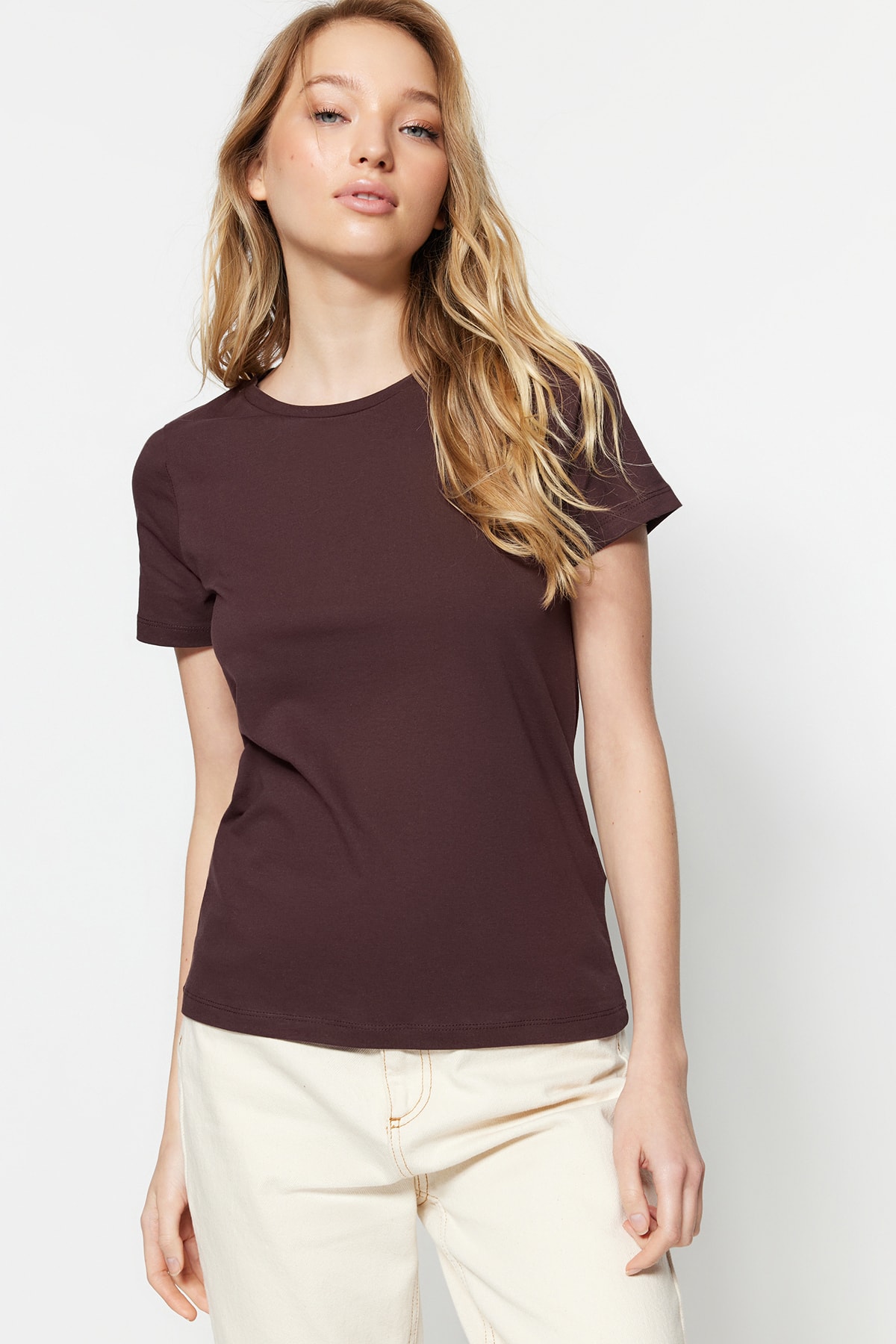Trendyol Kvinnors Enfärgad T-Shirt dam – bild 2