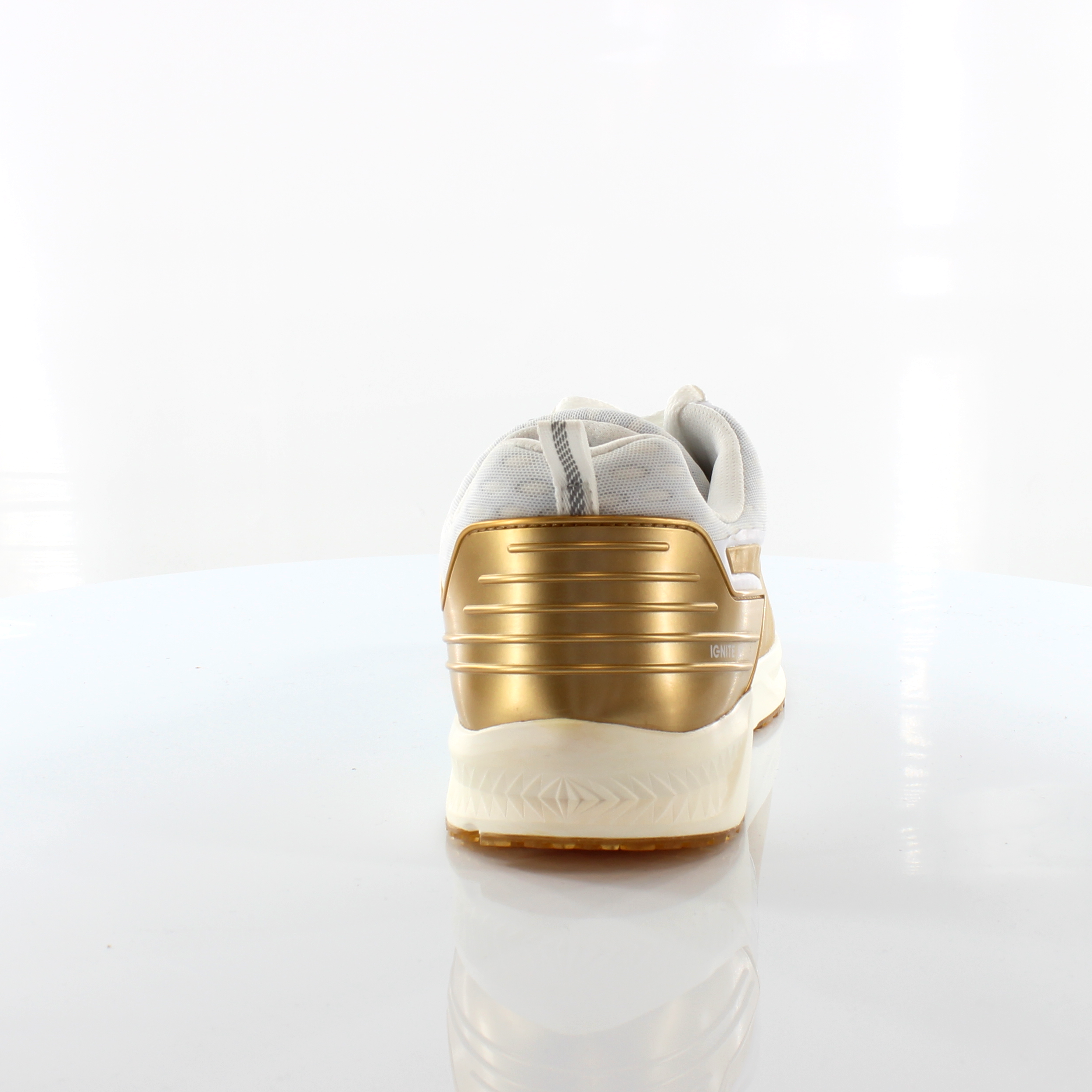 Puma Ignite XT v2 Gold Low Lace Up Damtränare Löparskor 188987 01 – bild 2