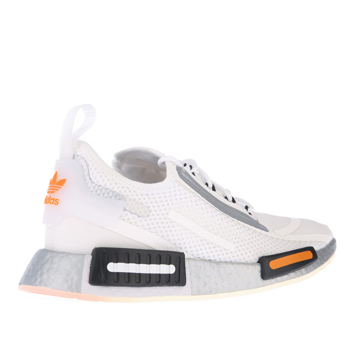 Adidas Originals NMD_R1 Spectoo Träningsskor för herrar i Vit Svart – bild 2