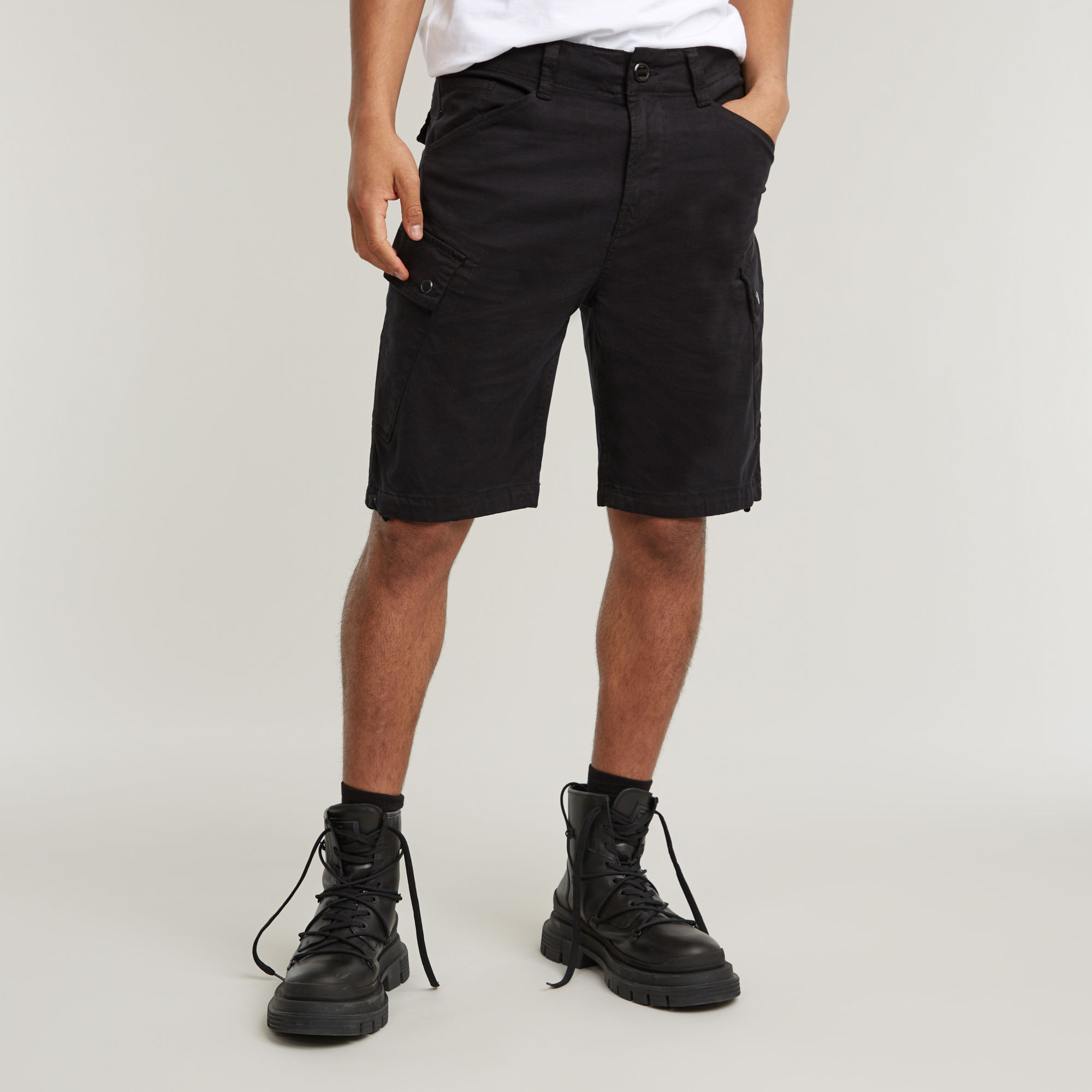 G Star Raw Mens G-Star RAW Roxic Shorts - Black Cotton - Size 30 (Waist)