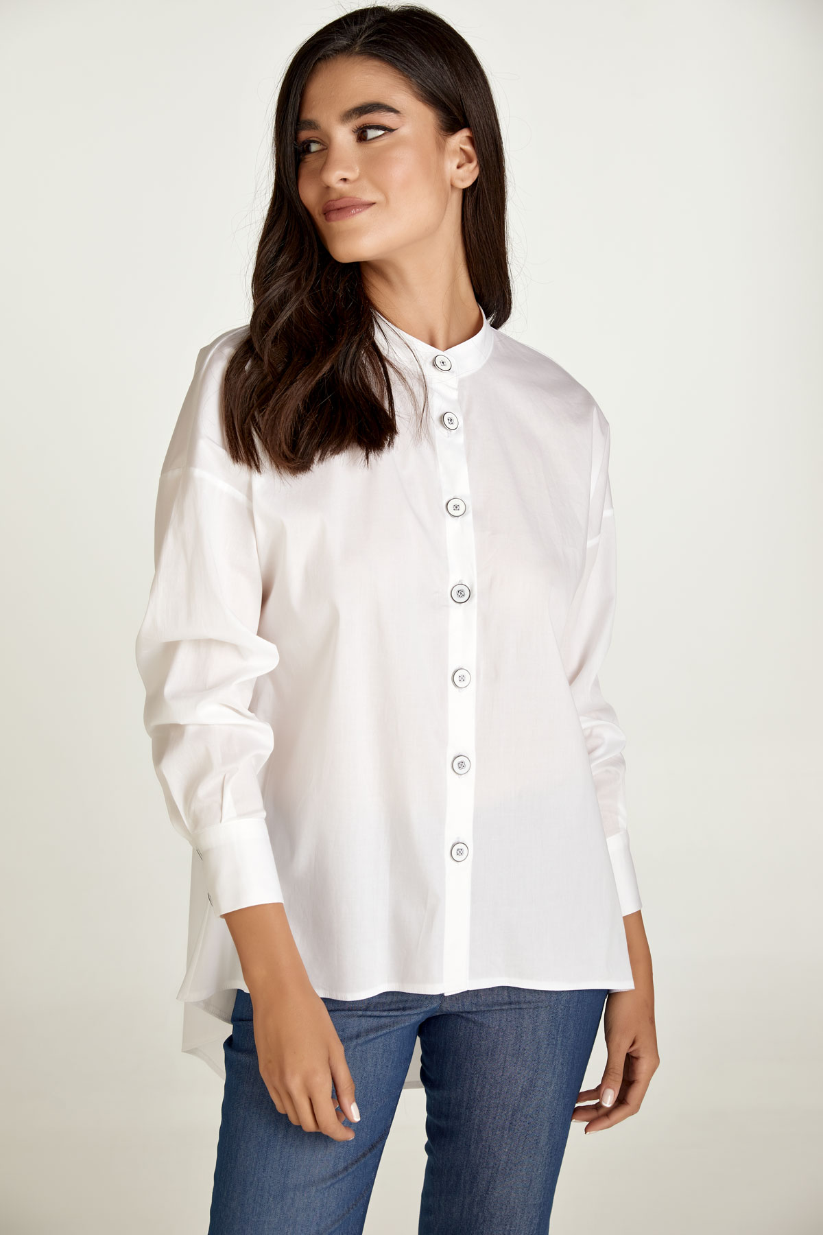 blus med mandarinkrage