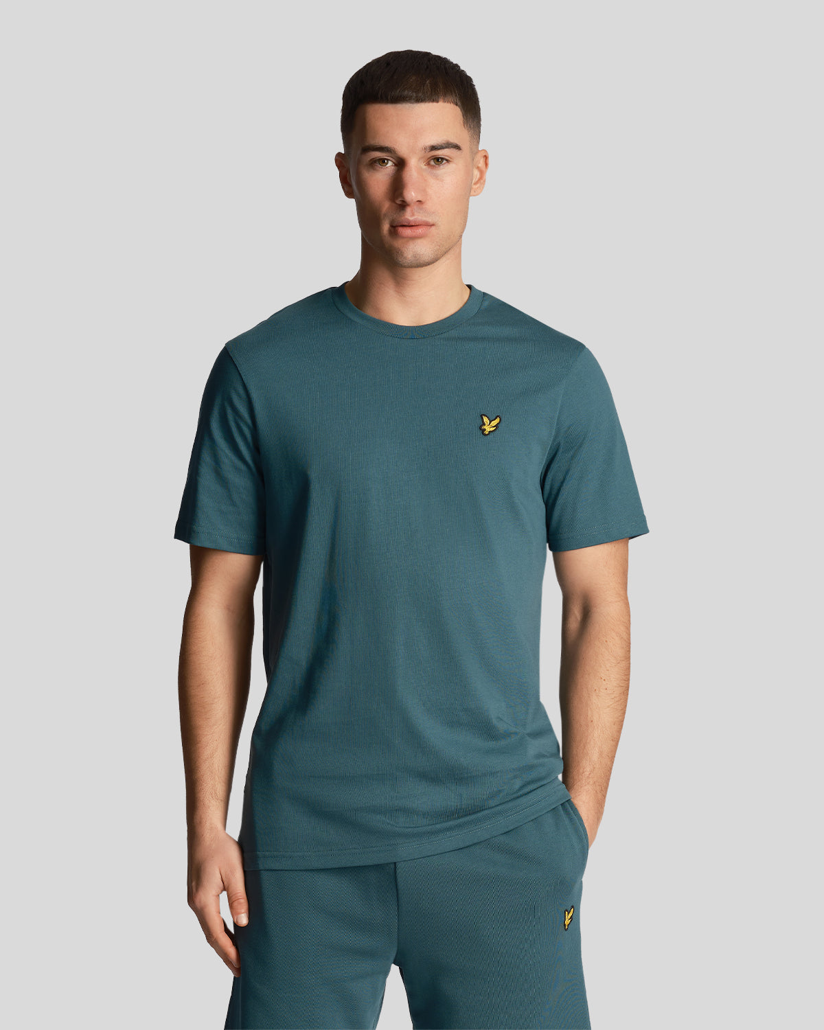 Thumbnail - Men's Lyle & Scott Plain T-Shirt in Green