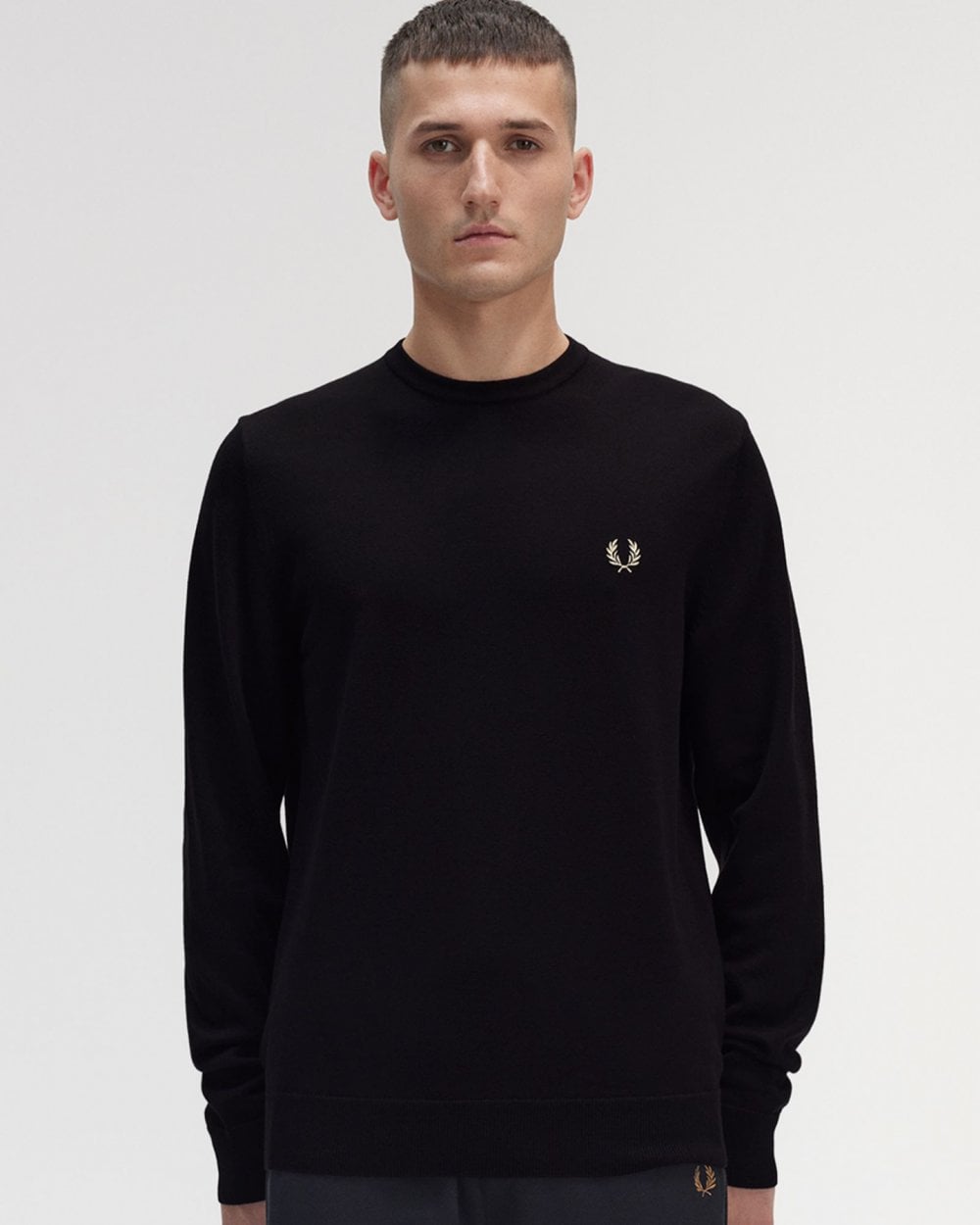 Fred Perry Classic Crew Neck Knitwear for Men in Black Size XL - Image 3