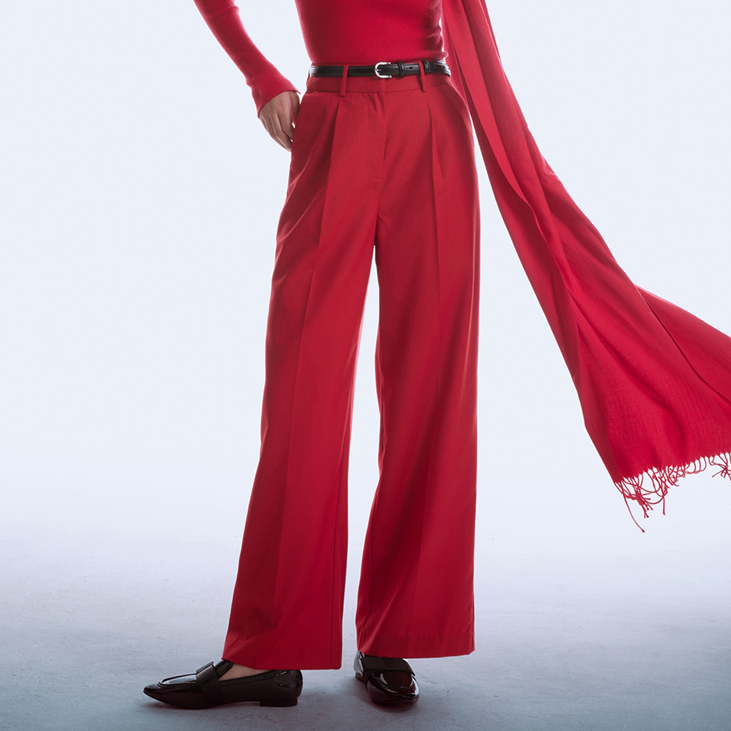 Beschikte broek met plooien